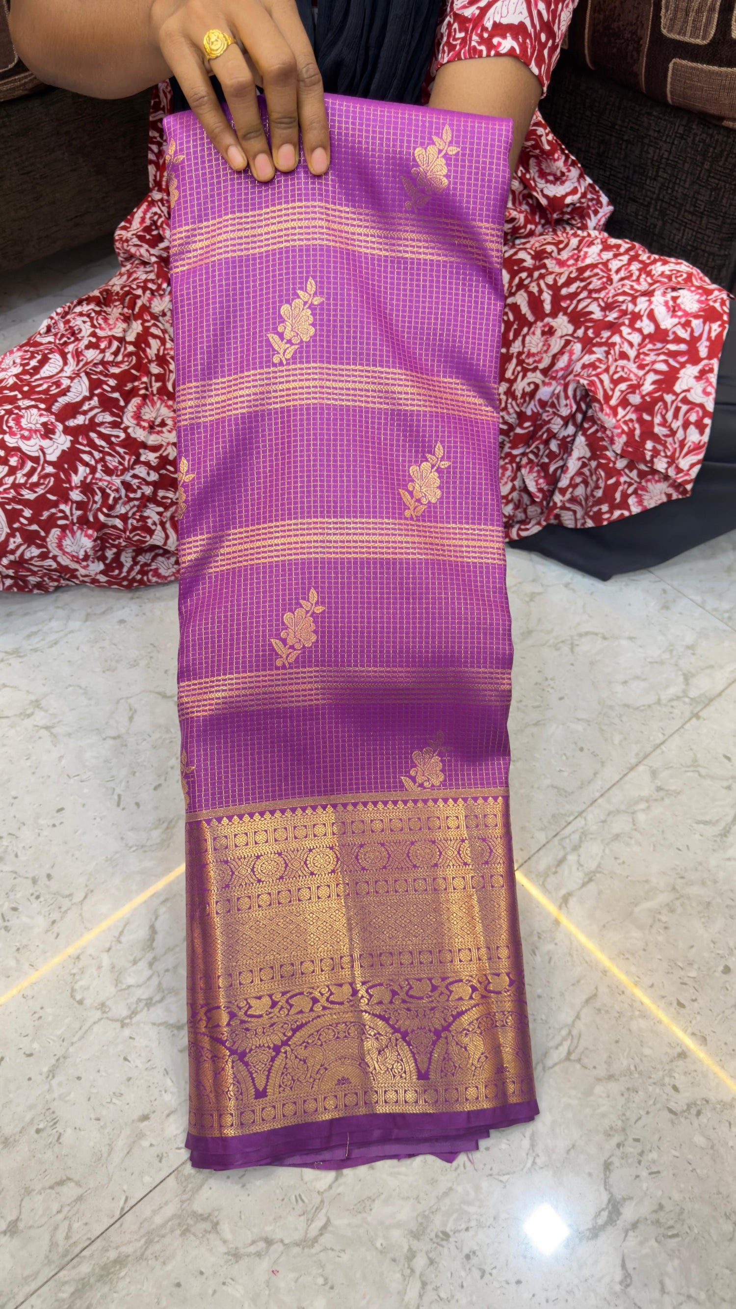 Semi Kanchi pattu