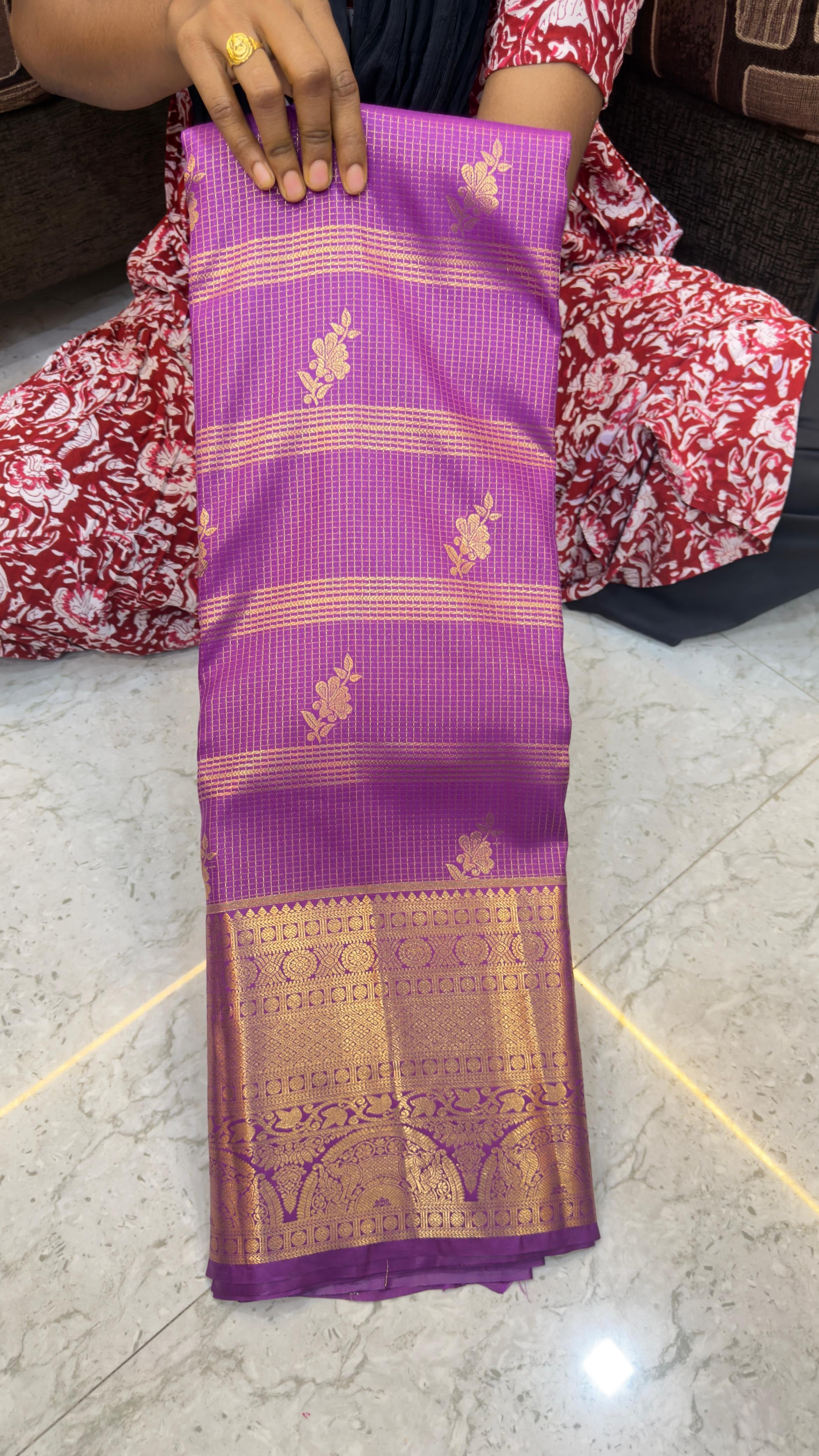 Semi Kanchi pattu
