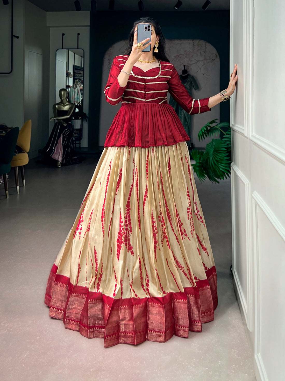 Shibori Lehenga(NON-STORE)