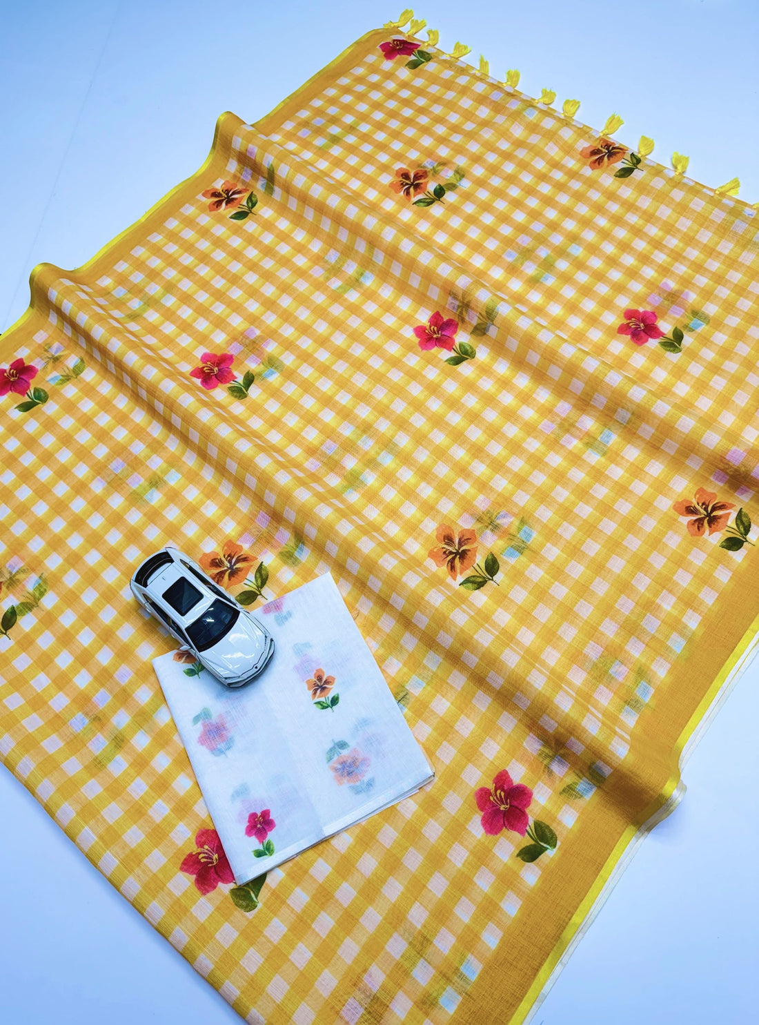 Plain soft linen saree