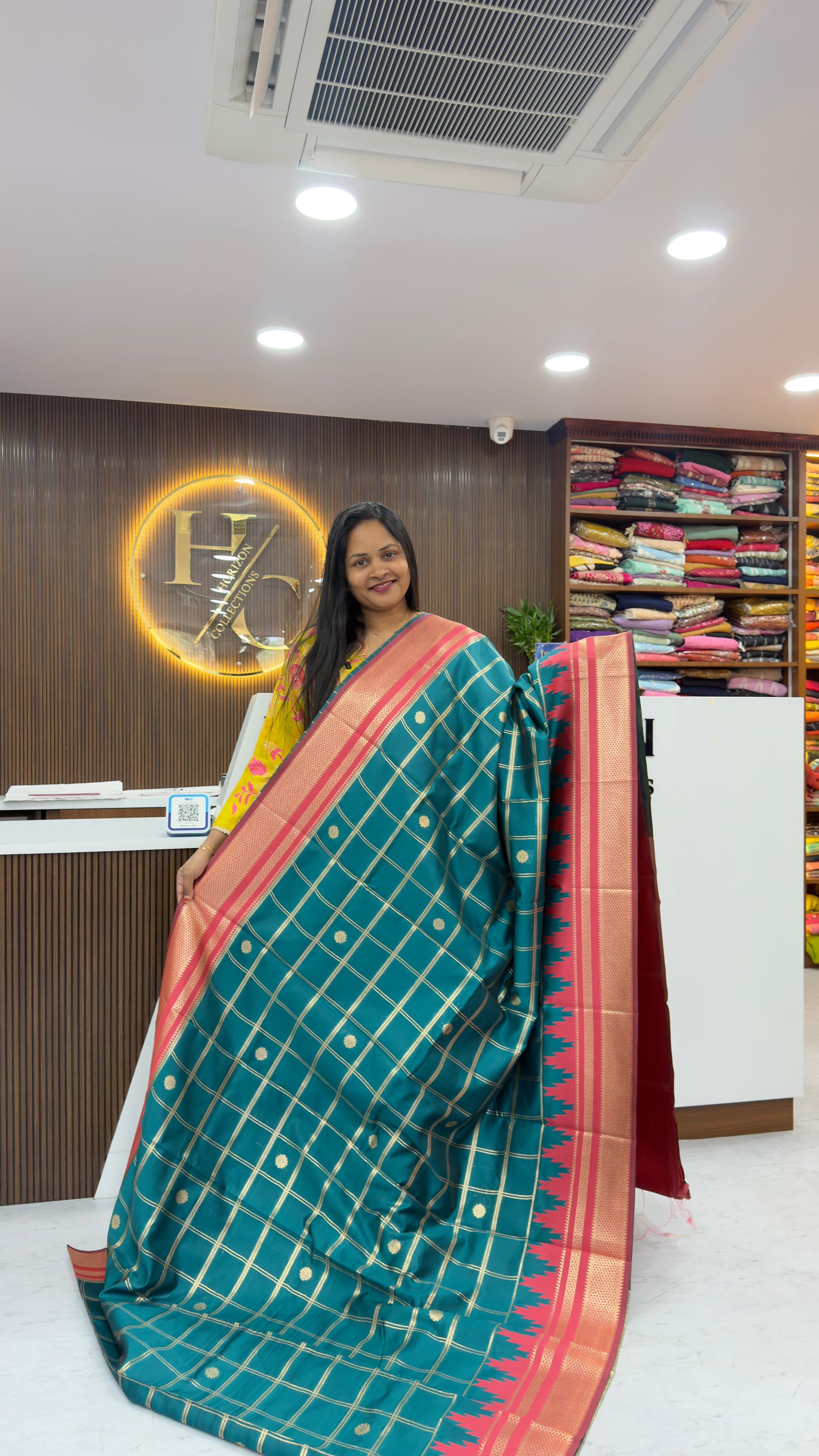 Vintage style Semi Gadwal pattern sarees