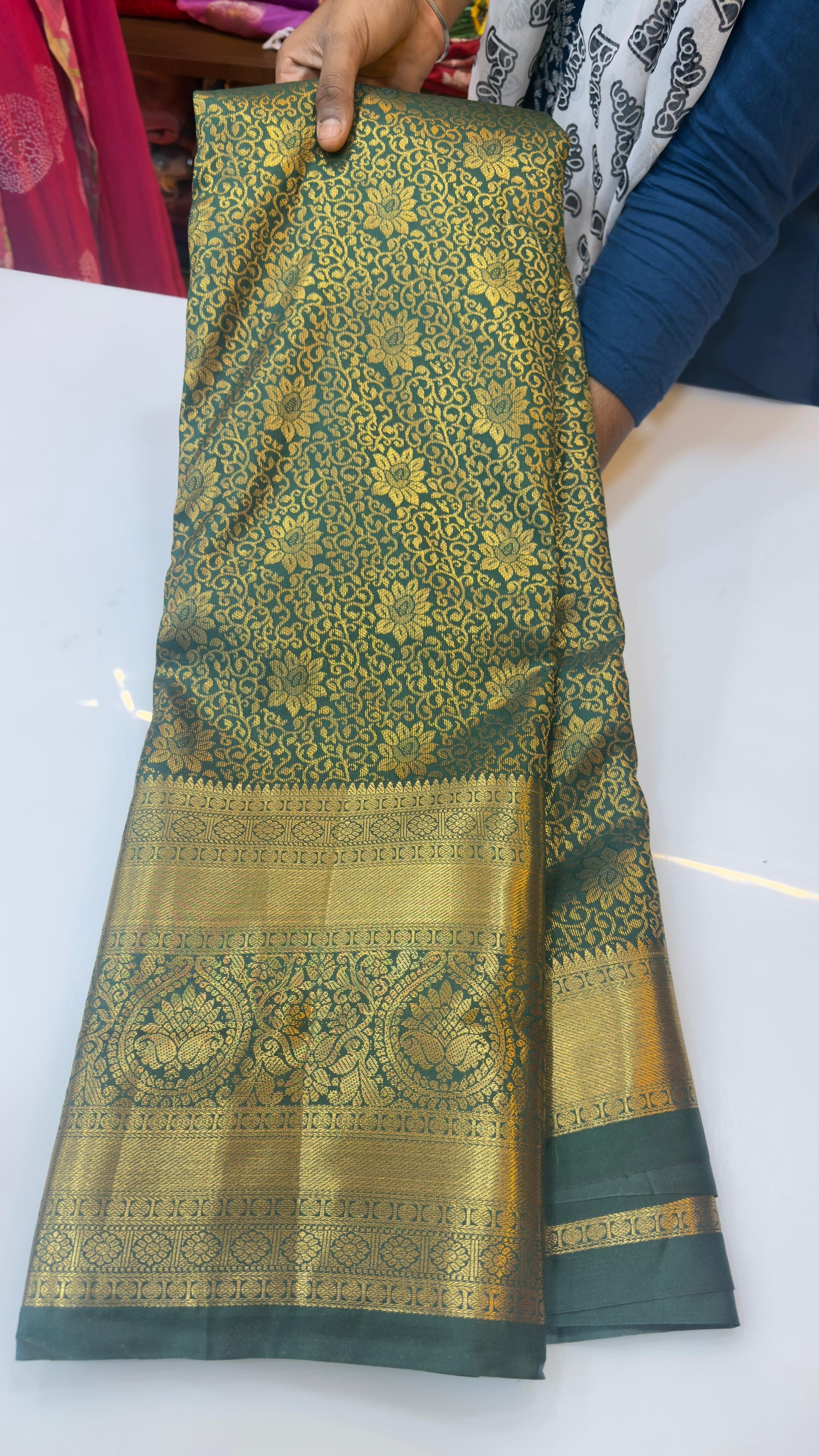 Semi Kanchi pattu