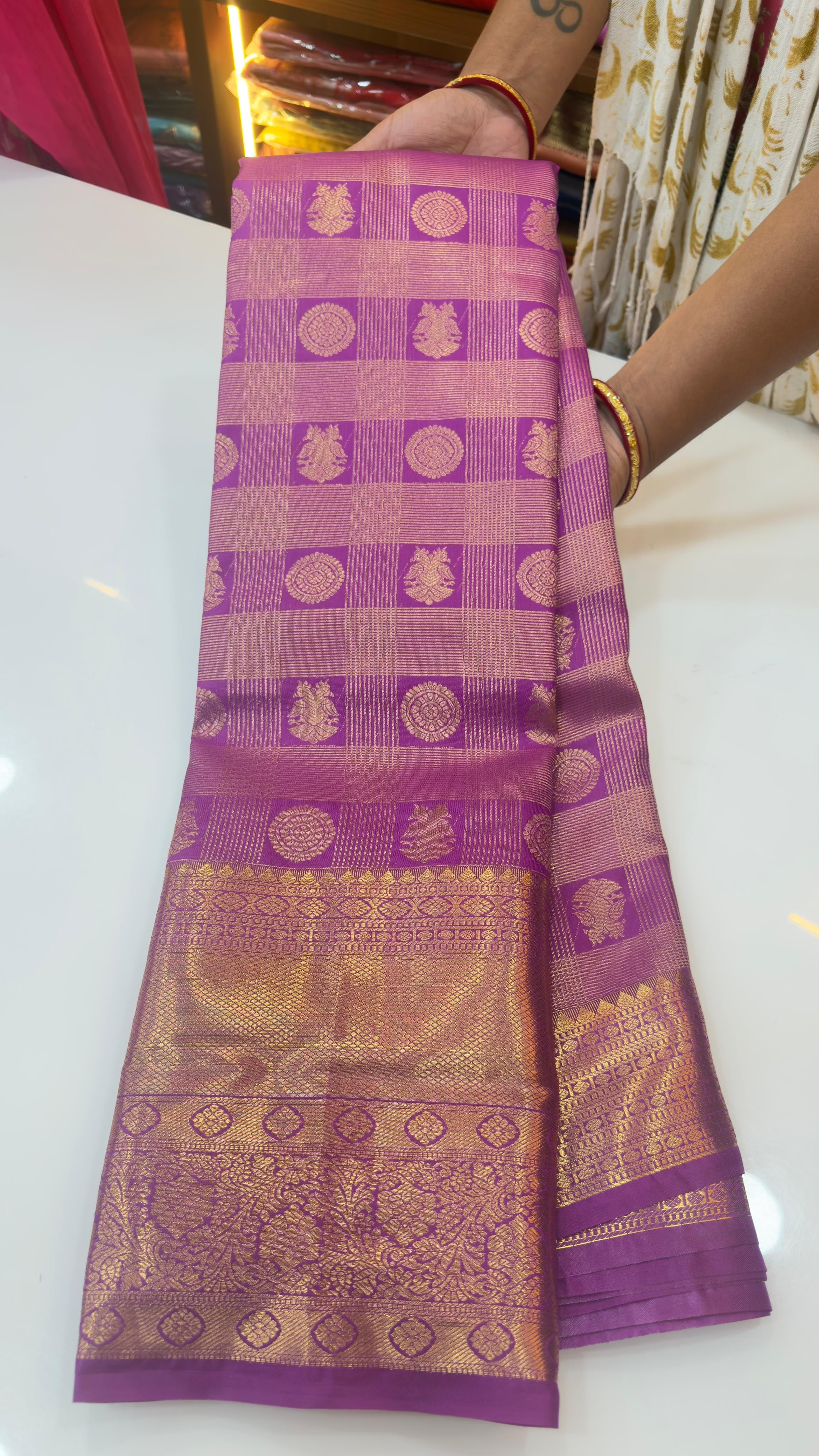 Semi Kanchi pattu