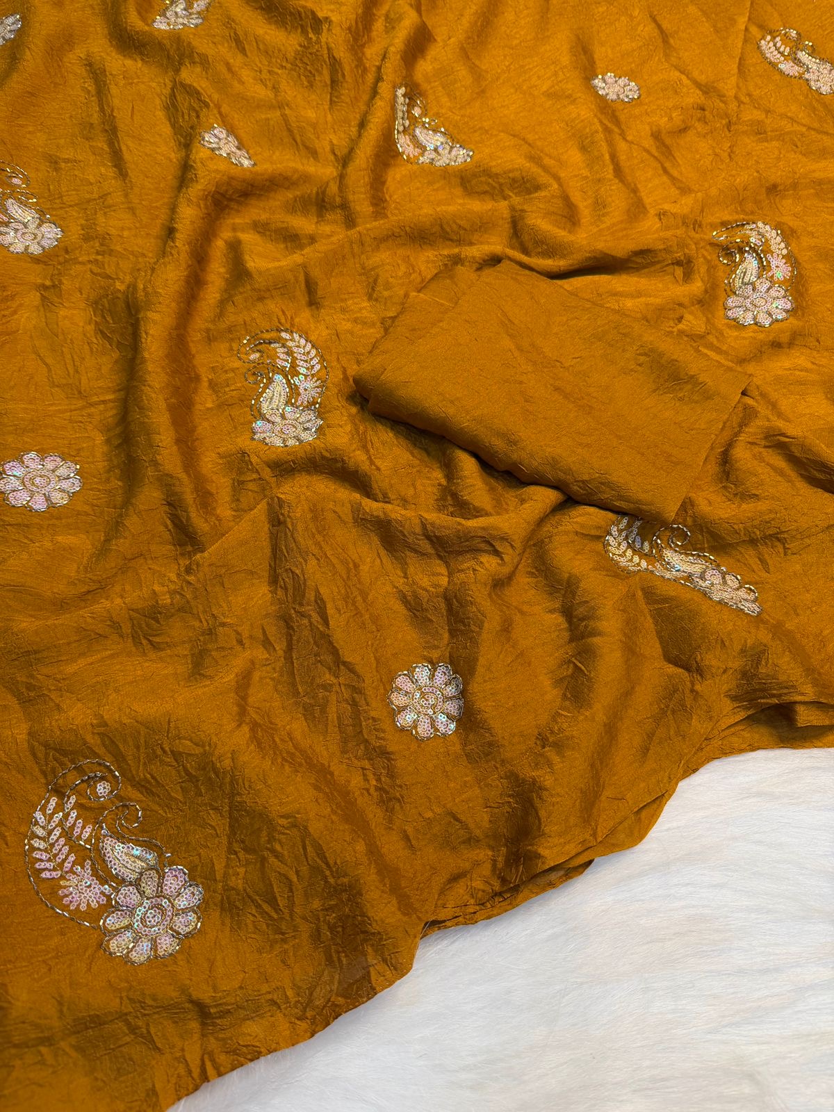 Soft crush silk embroidery and cut Dana work saree with plain running blouse(Non-Store)