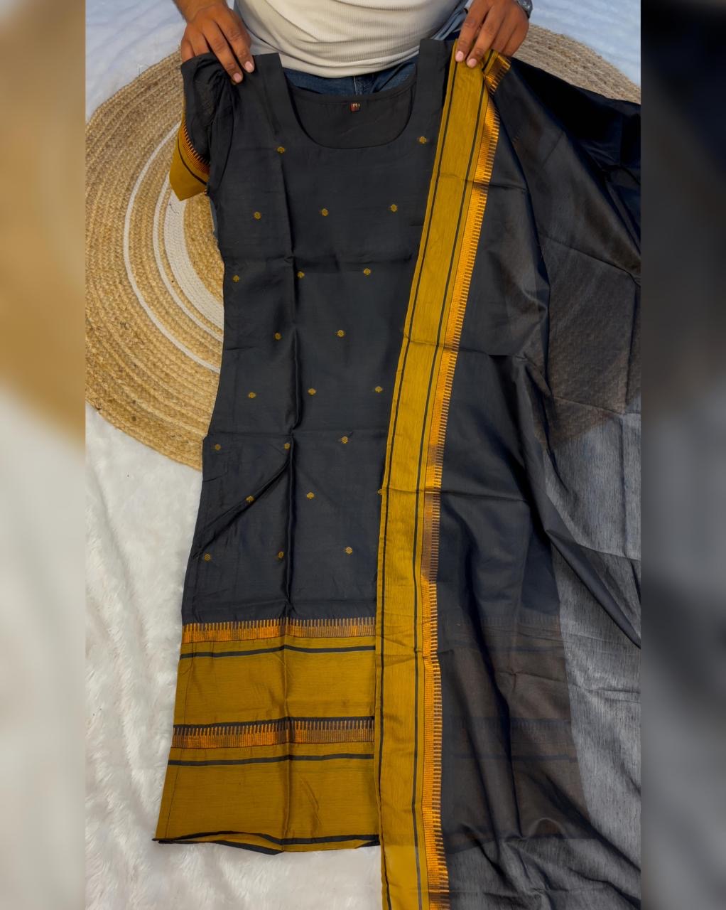 Traditional two piece set