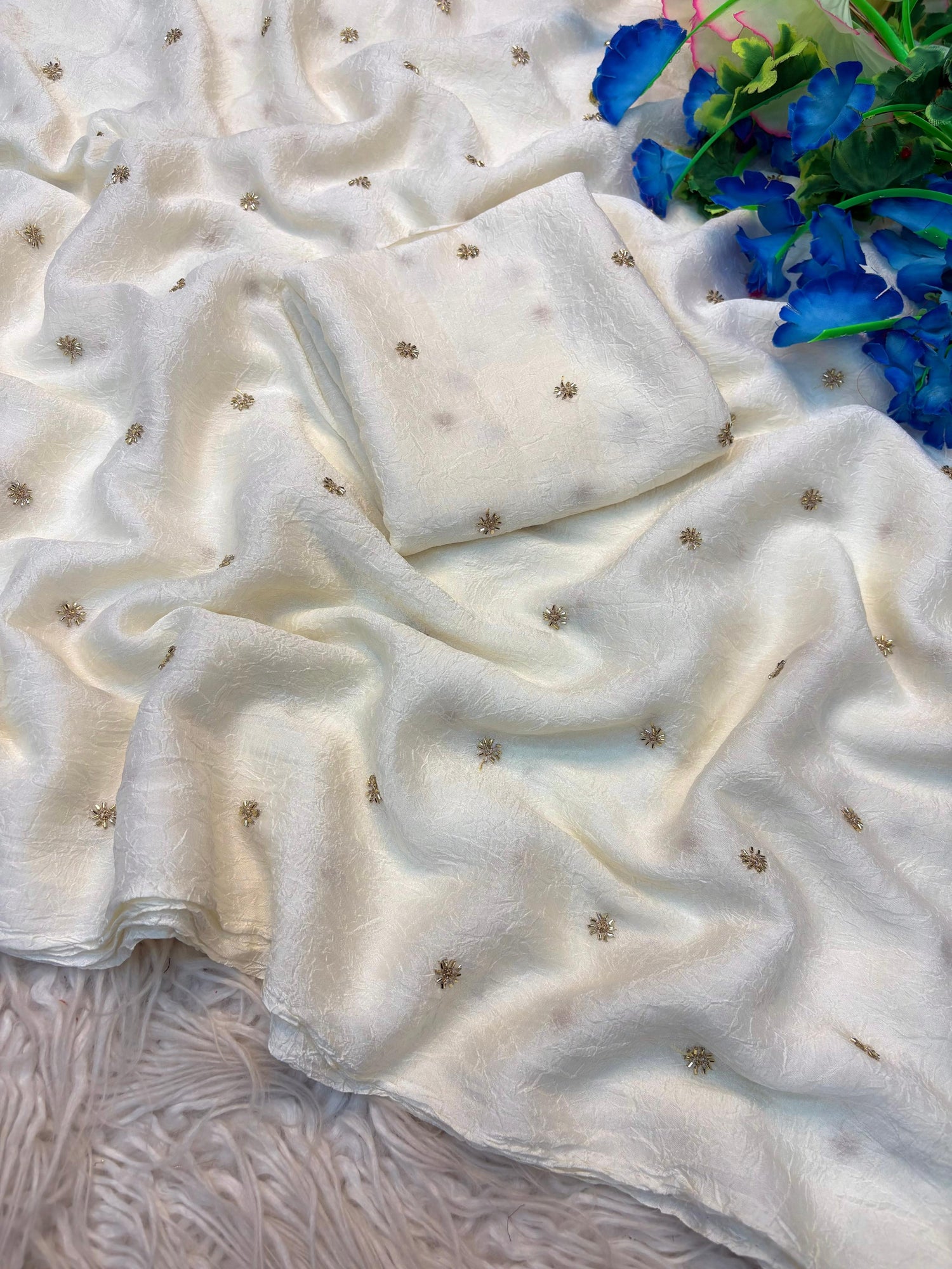 Fancy crush fabric with handwork Butti with running blouse