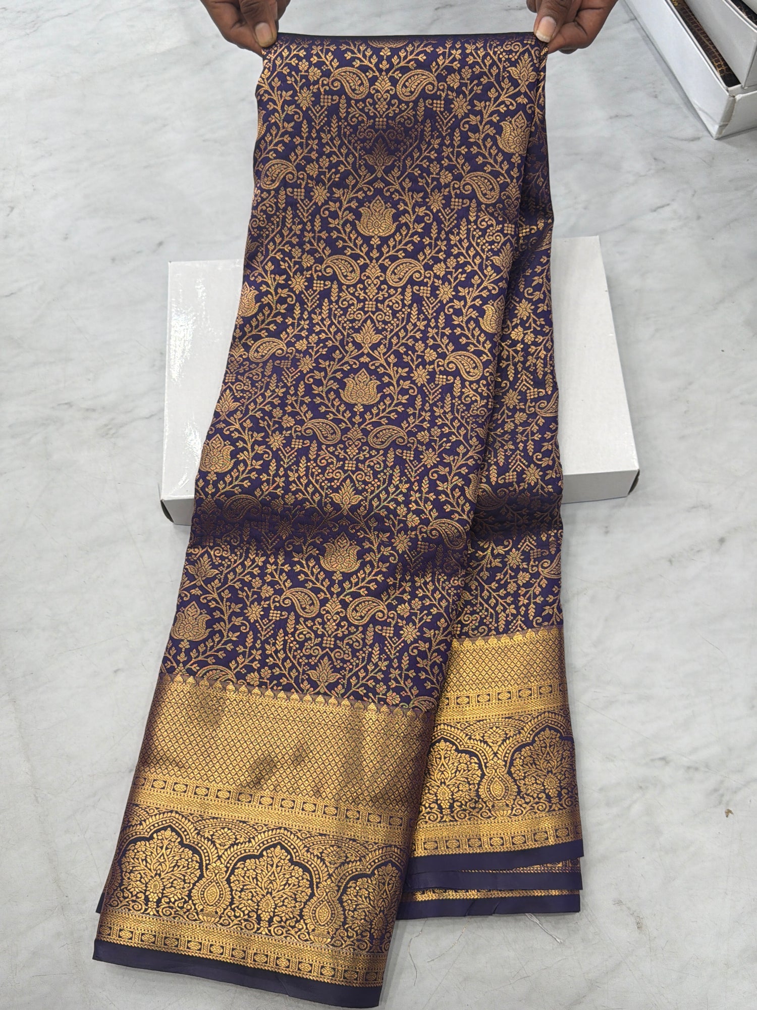 Semi Kanchi pattu
