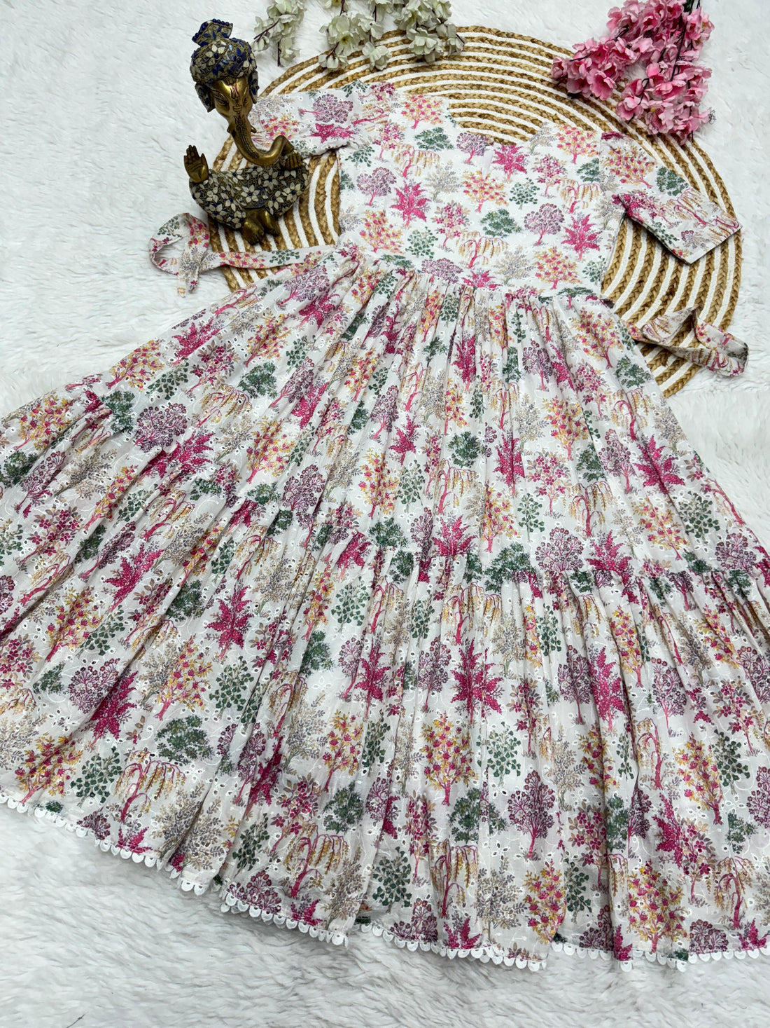 Hakuba frocks