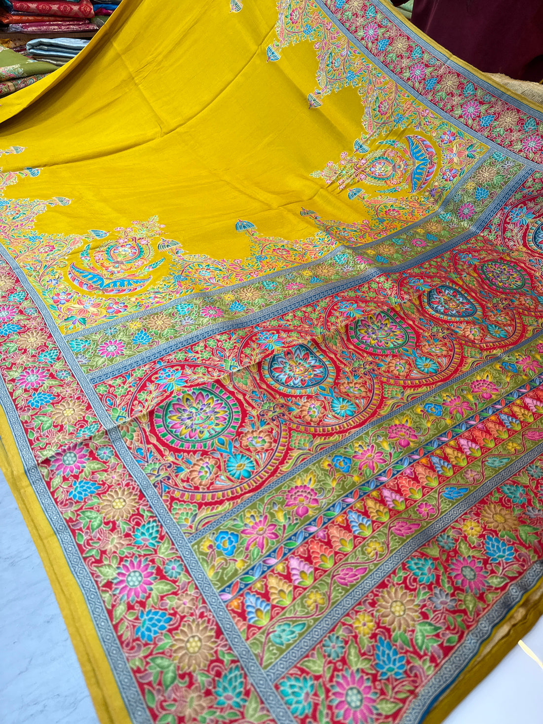 Kashmir Emporium