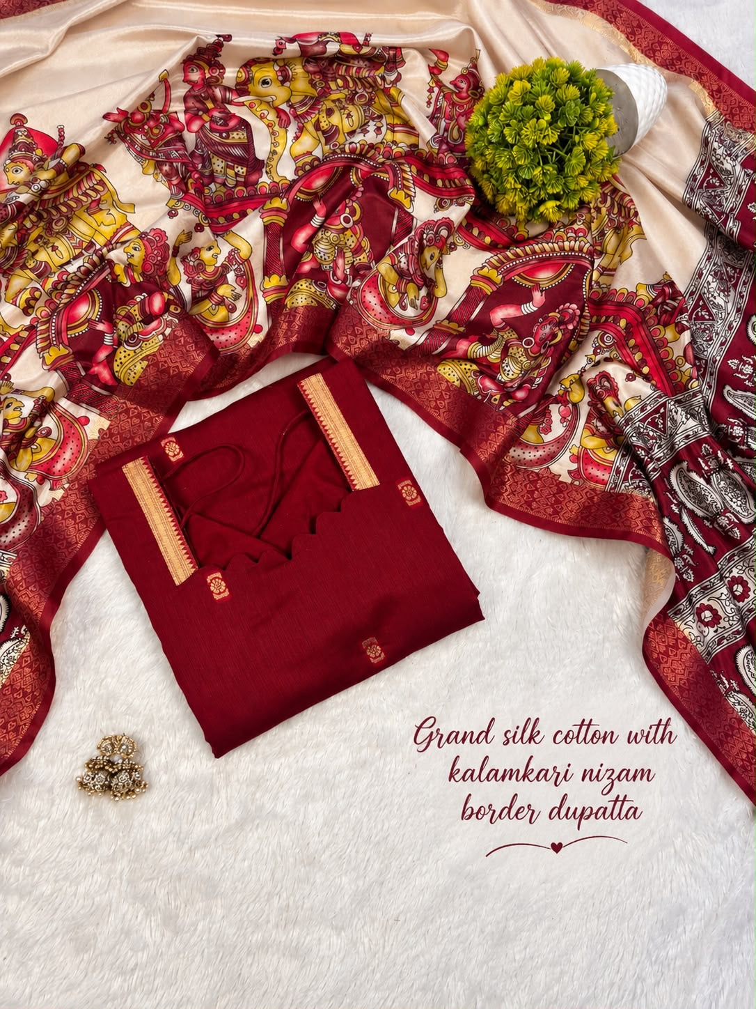 Mangalagiri Butta Silk cotton Top with Chennuri Silk Kalamkari Dupatta(NON-STORE)