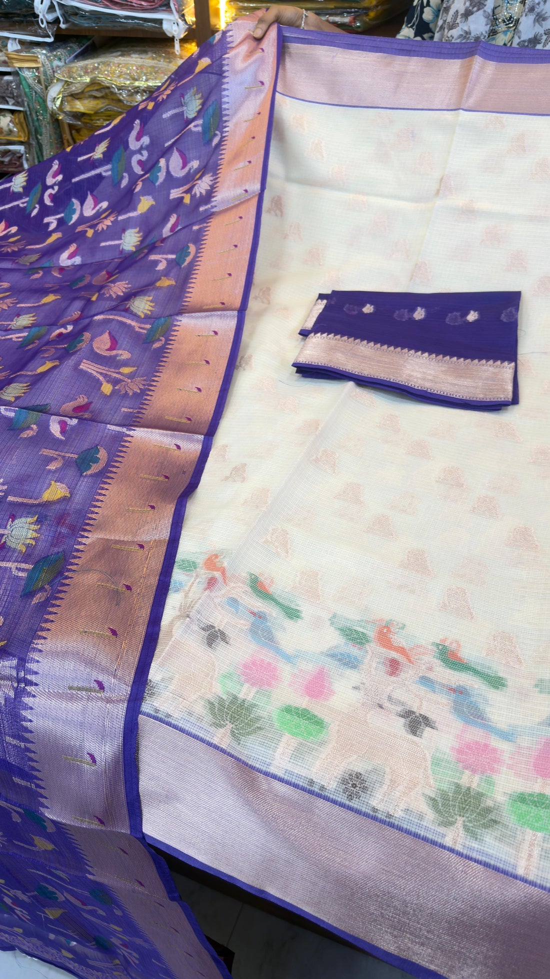 Zari Kota lehengas