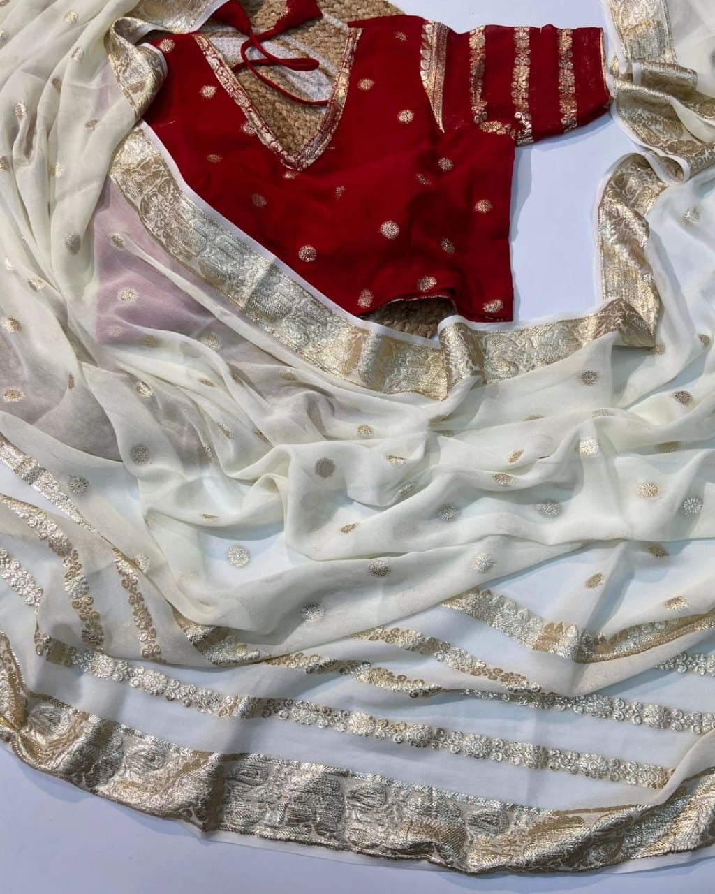 Viscose Georgette saree with stitched blouse