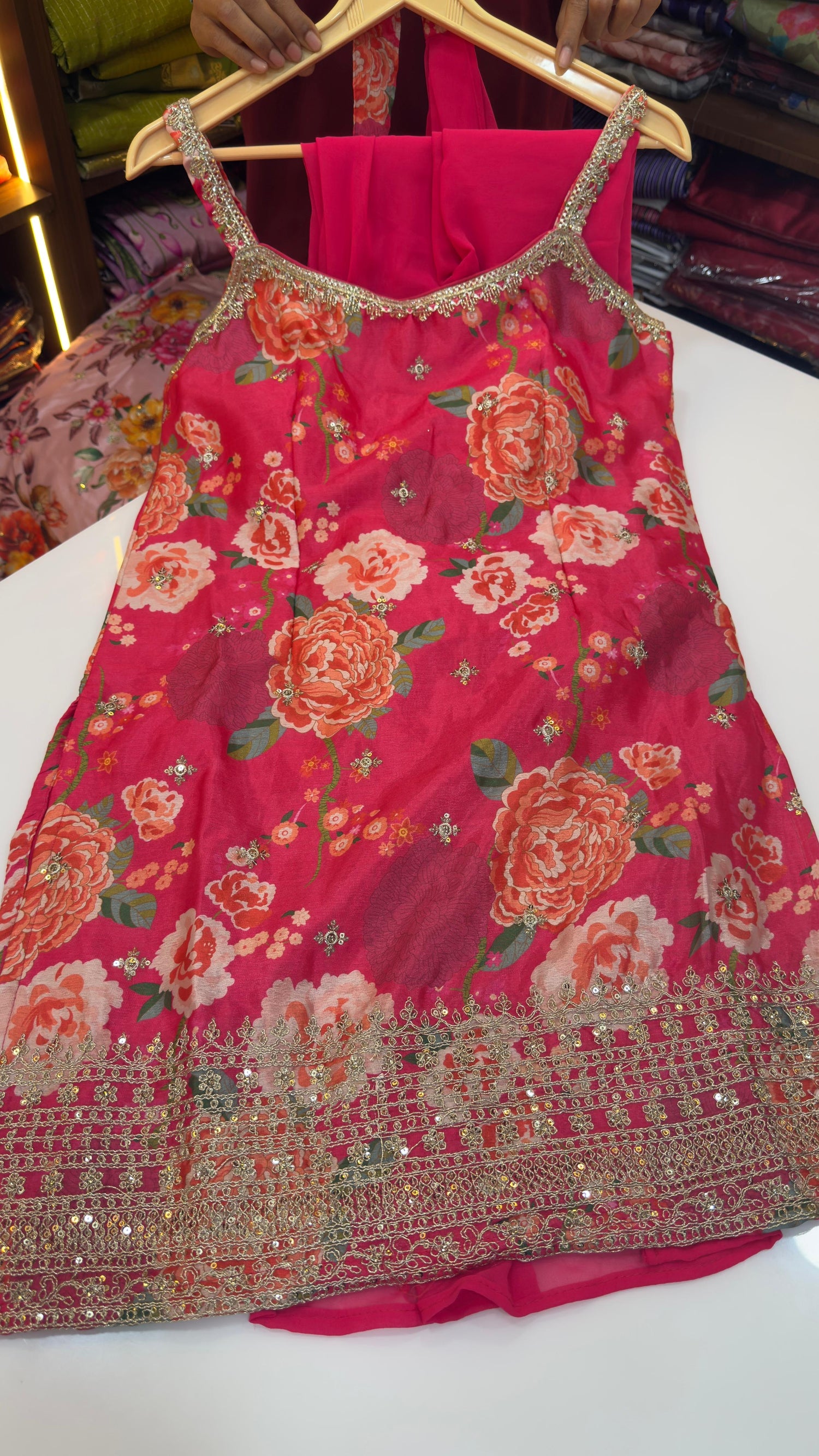 Sharara sets