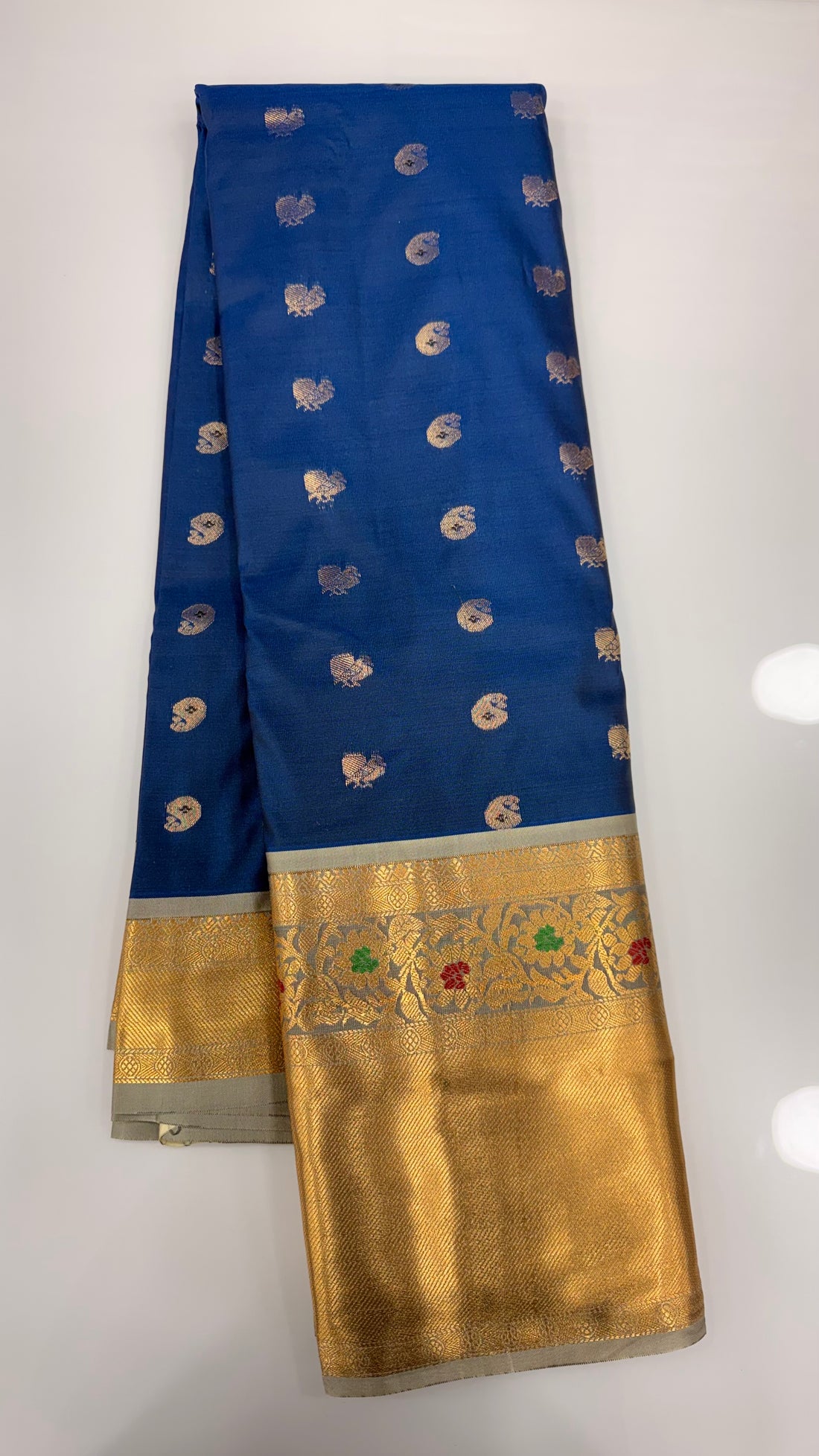 Soft Gadwal pattu saree