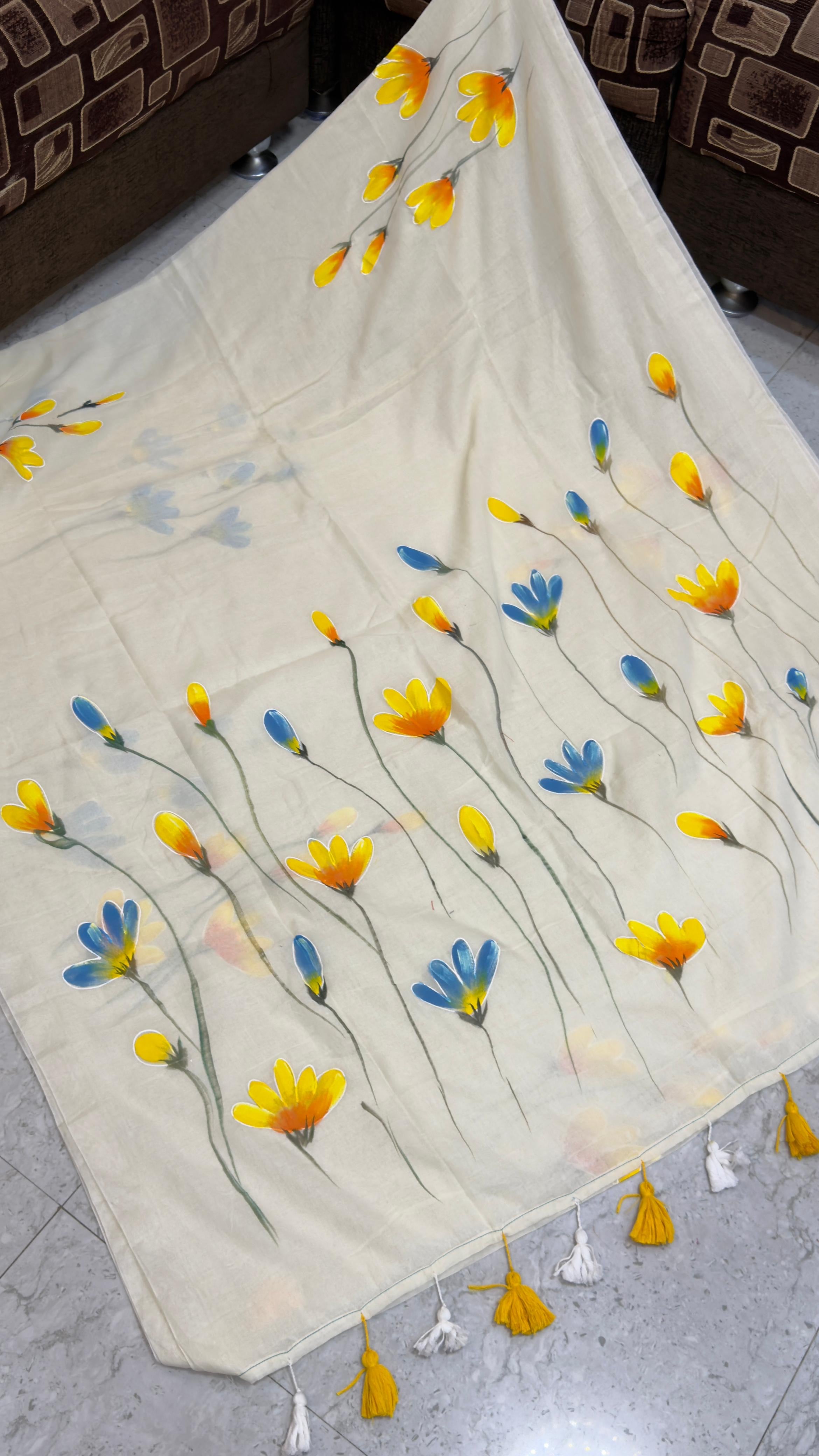 Hand paint Mul cotton saree