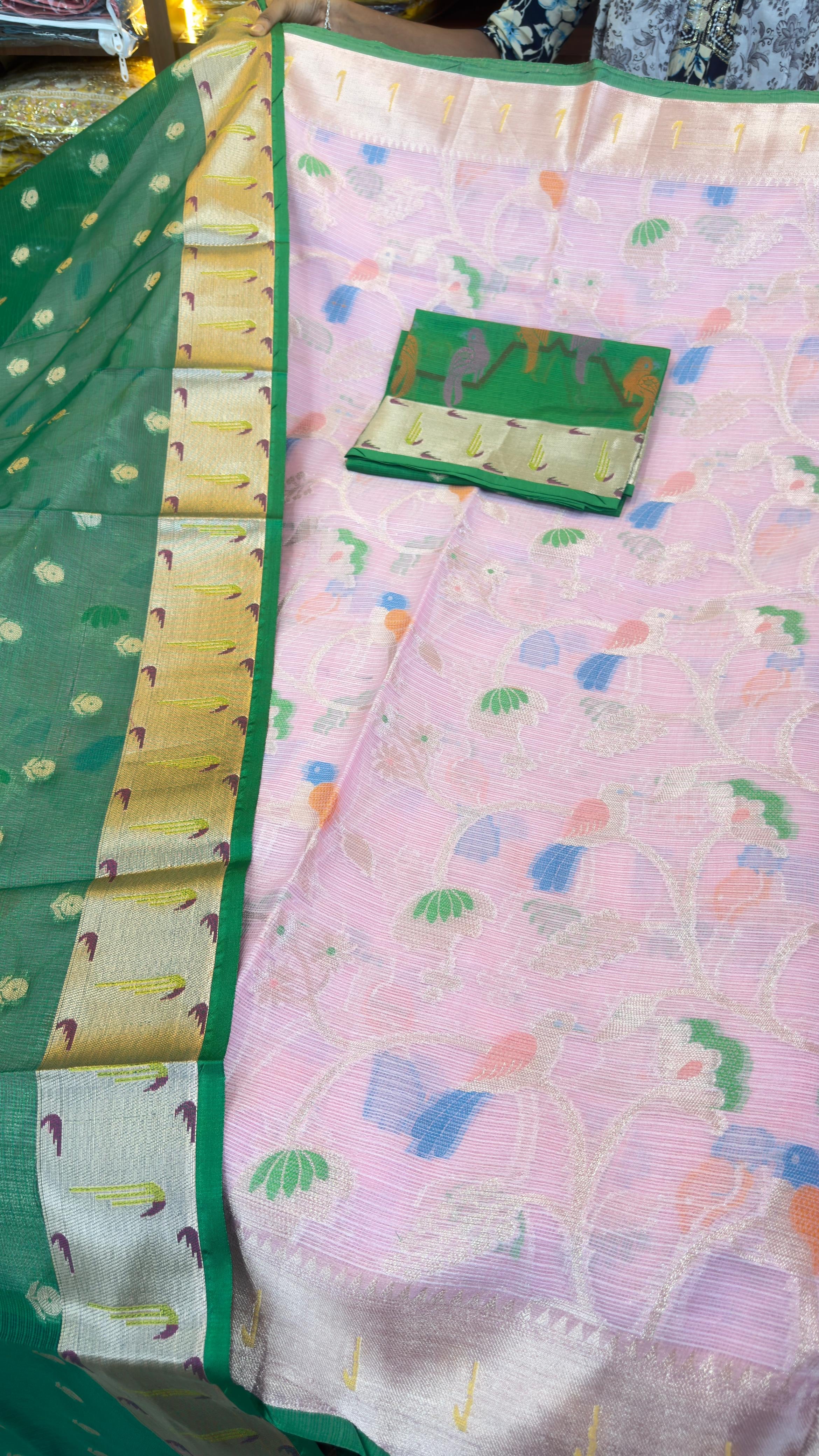 Zari Kota lehengas