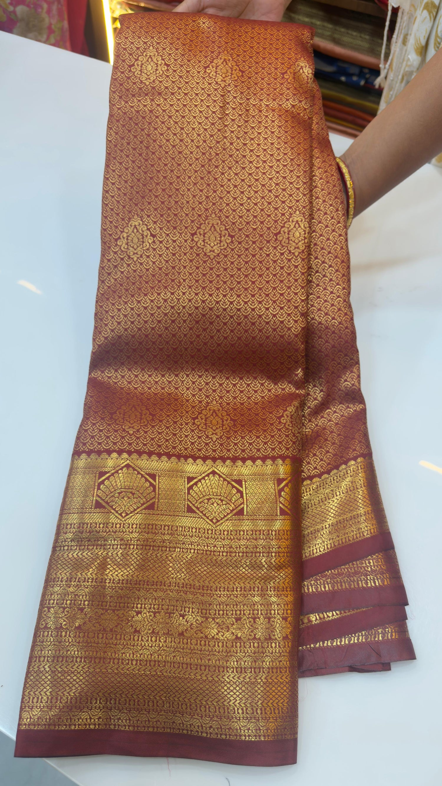 Semi Kanchi pattu