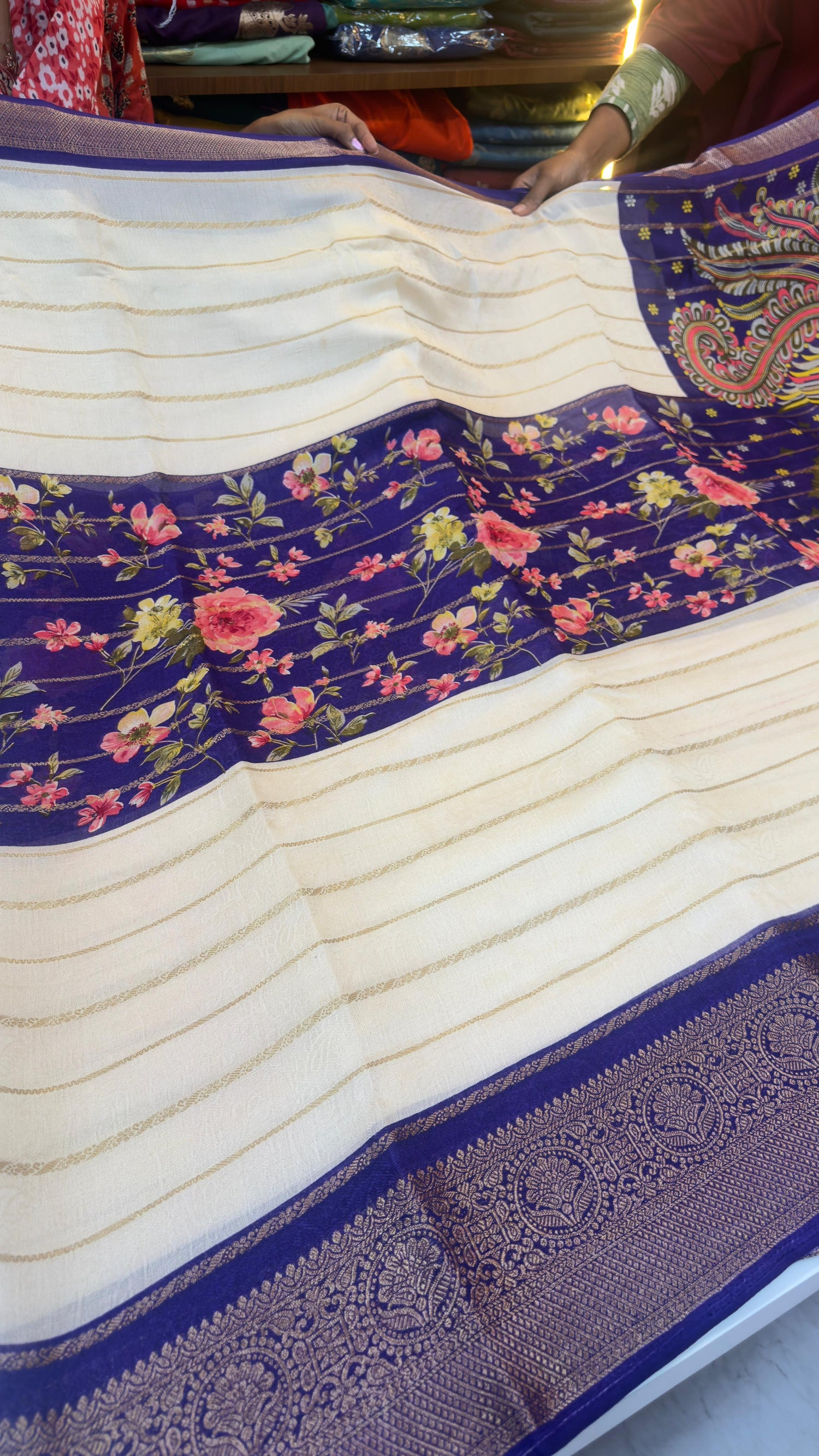 Center  desgin sarees