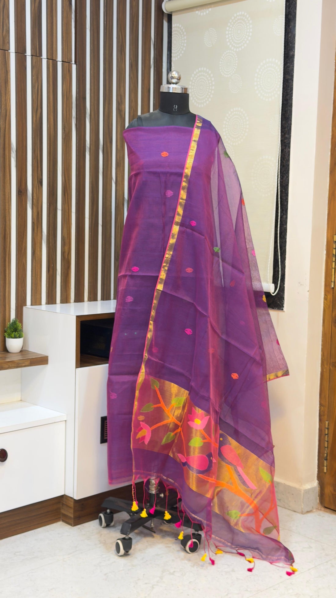 Handloom Muslin Jamdhani Dress materials