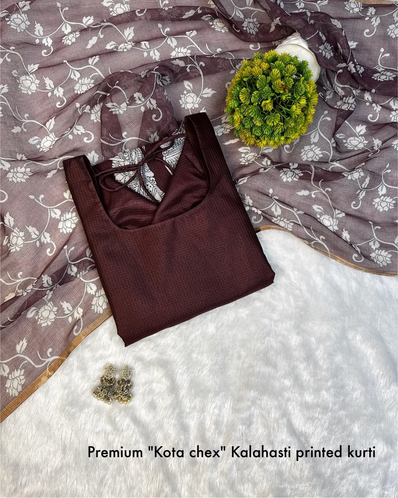 Kalamkari khalahasti kota chex kurti with kalamkari dupatta(NON-STORE)