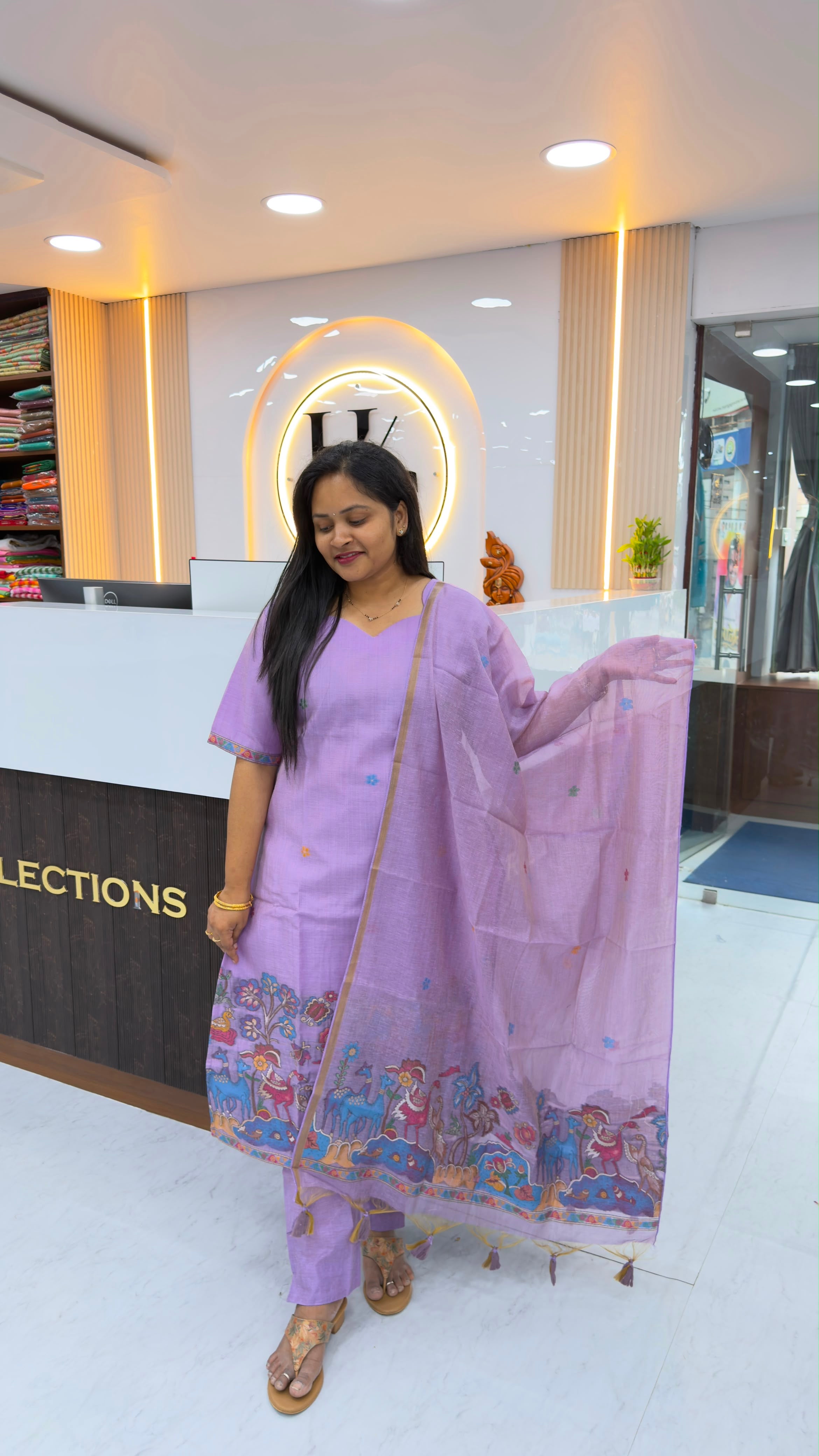 Jamdhani customised three piece sets