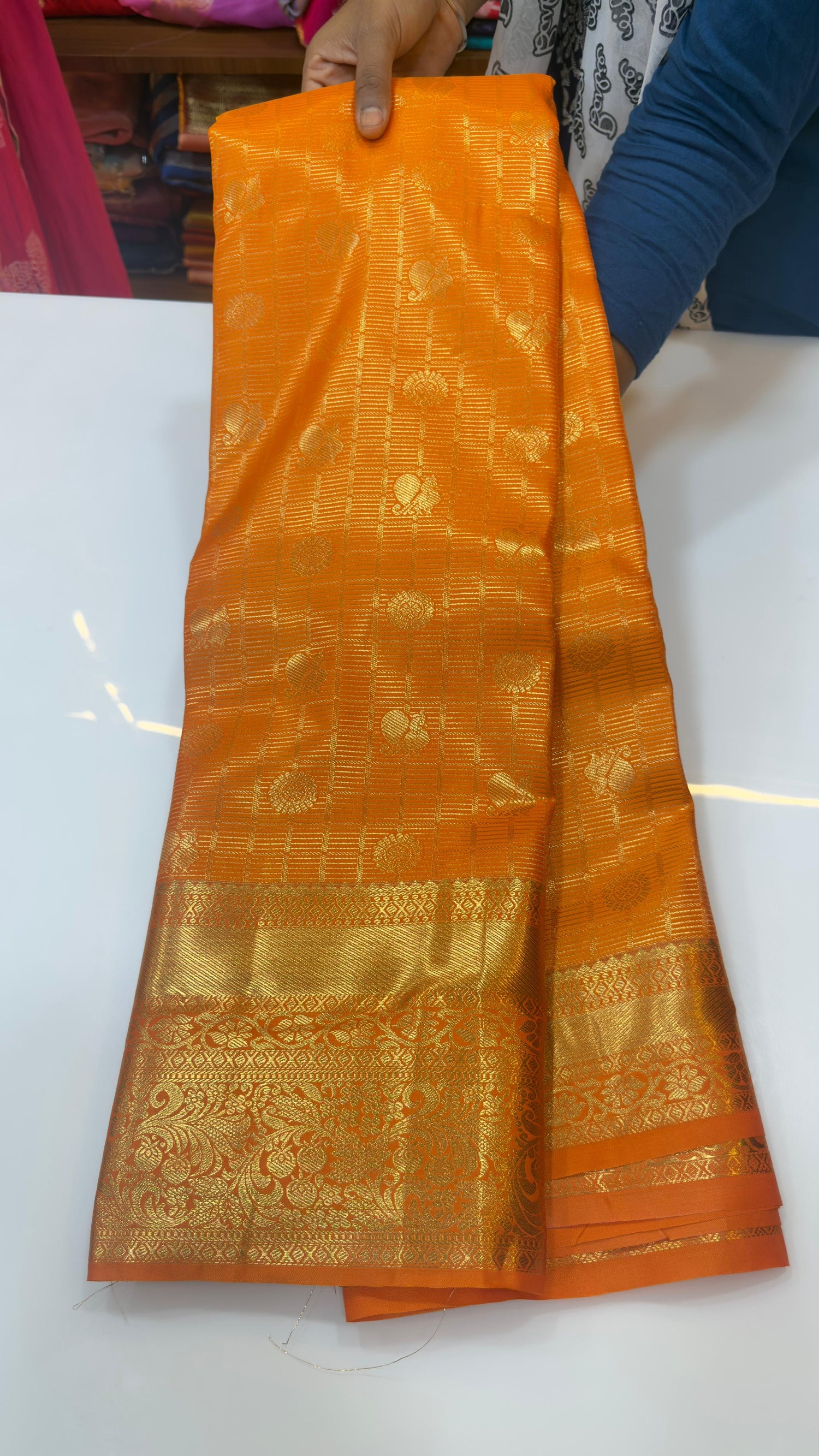 Semi Kanchi pattu