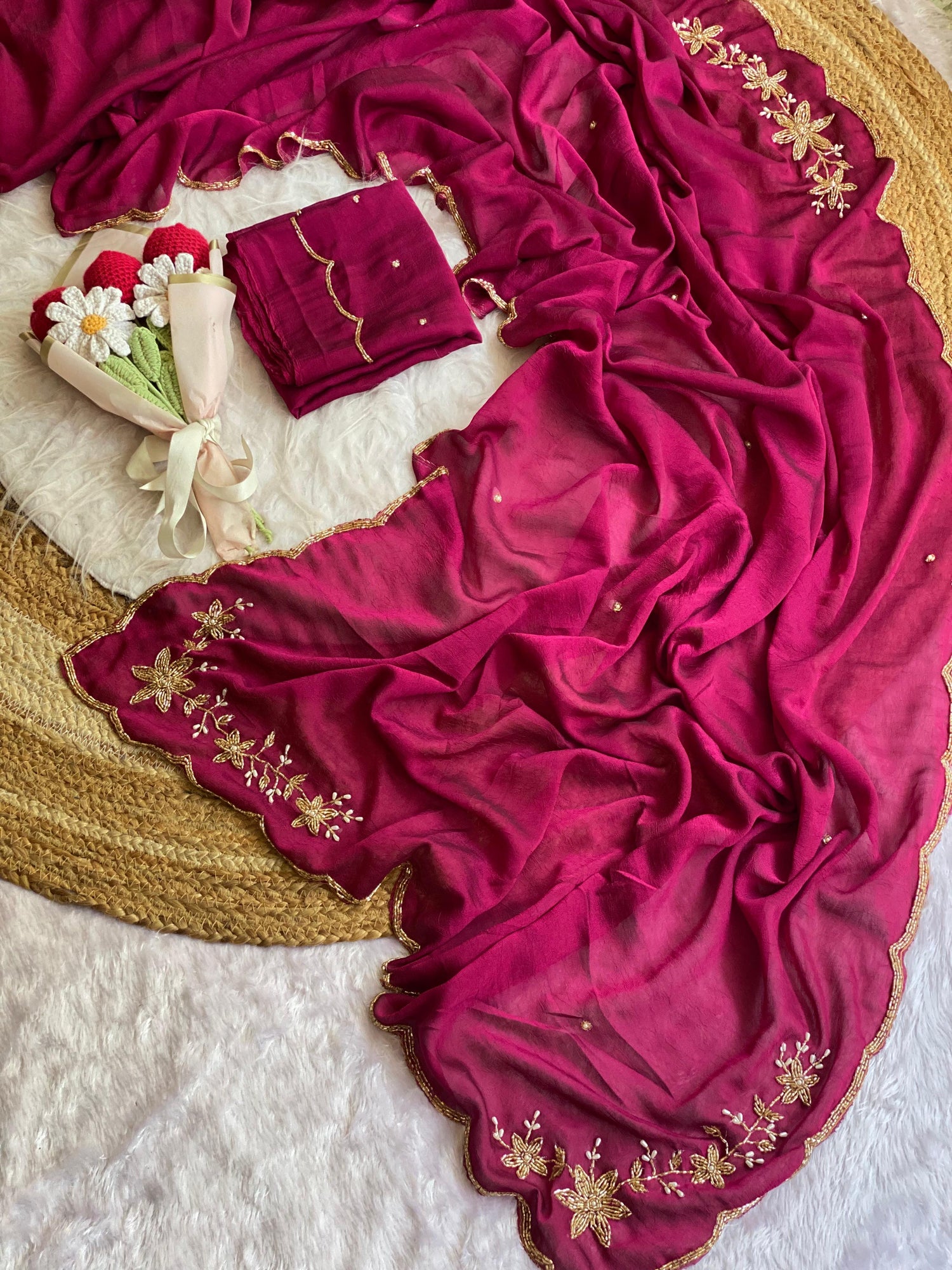 Soft Crush Silk Saree With Premium Handwork(NON-STORE)