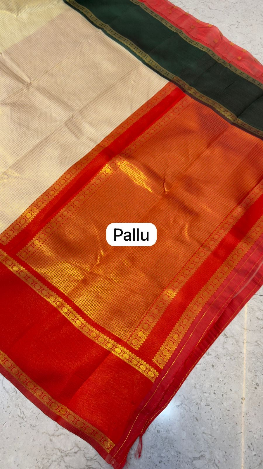 Gadwal inspired Ganga-Jamuna soft Pattu sarees