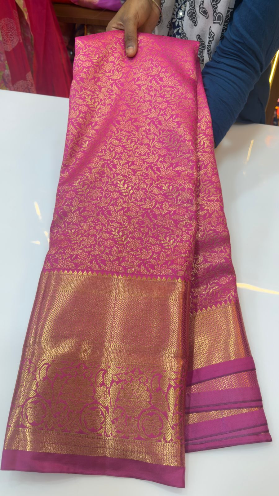 Semi Kanchi pattu