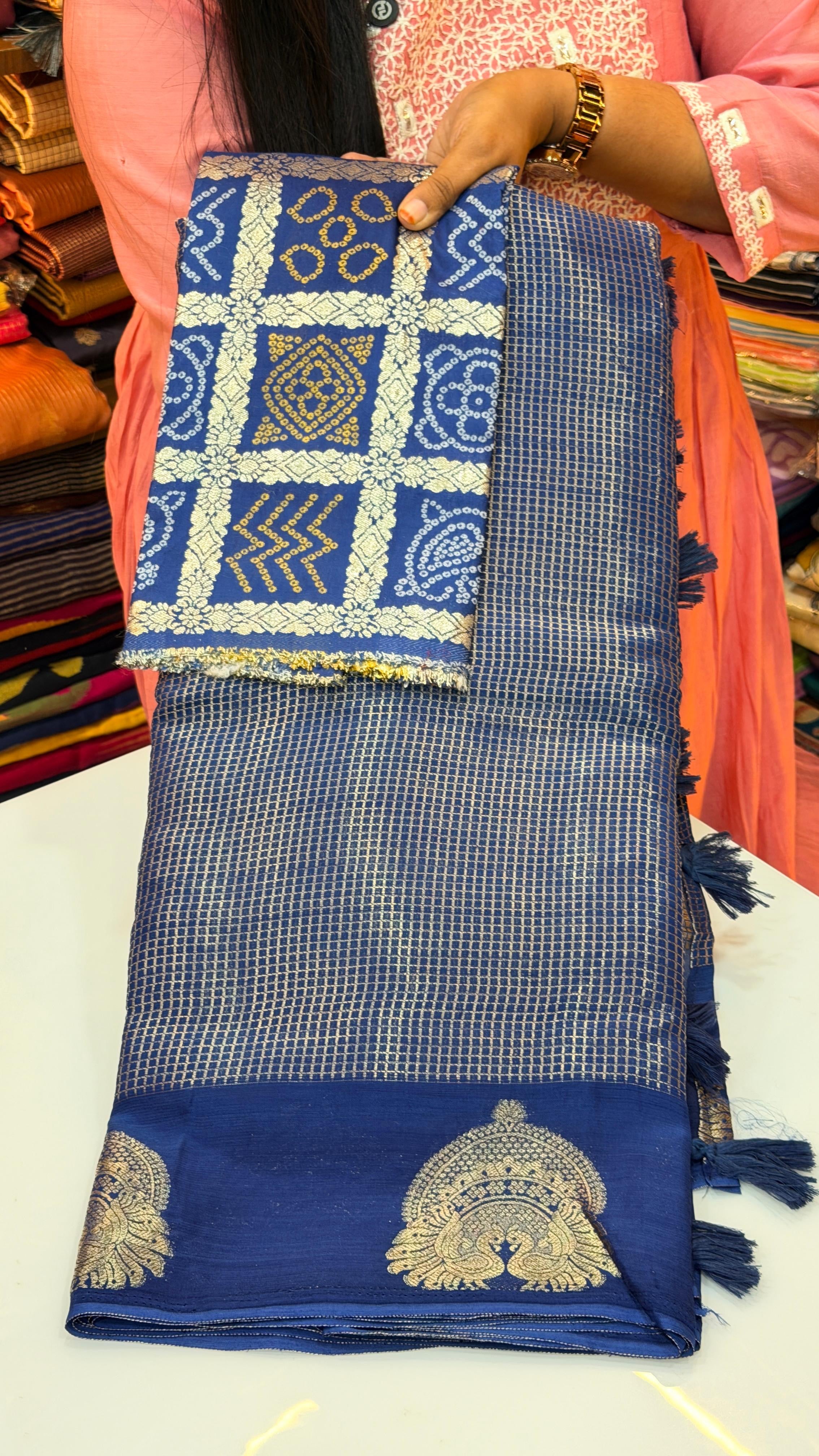 Banarasi Georgette sarees with all over zari and open borders(blouse design may vary )