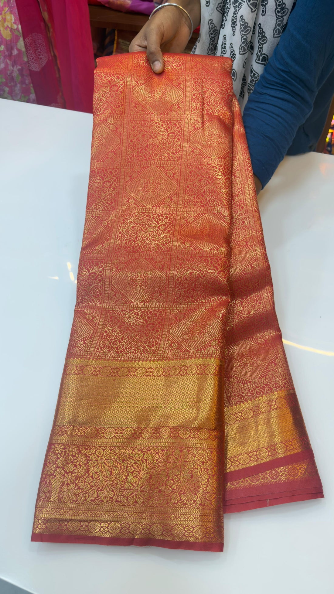 Semi Kanchi pattu