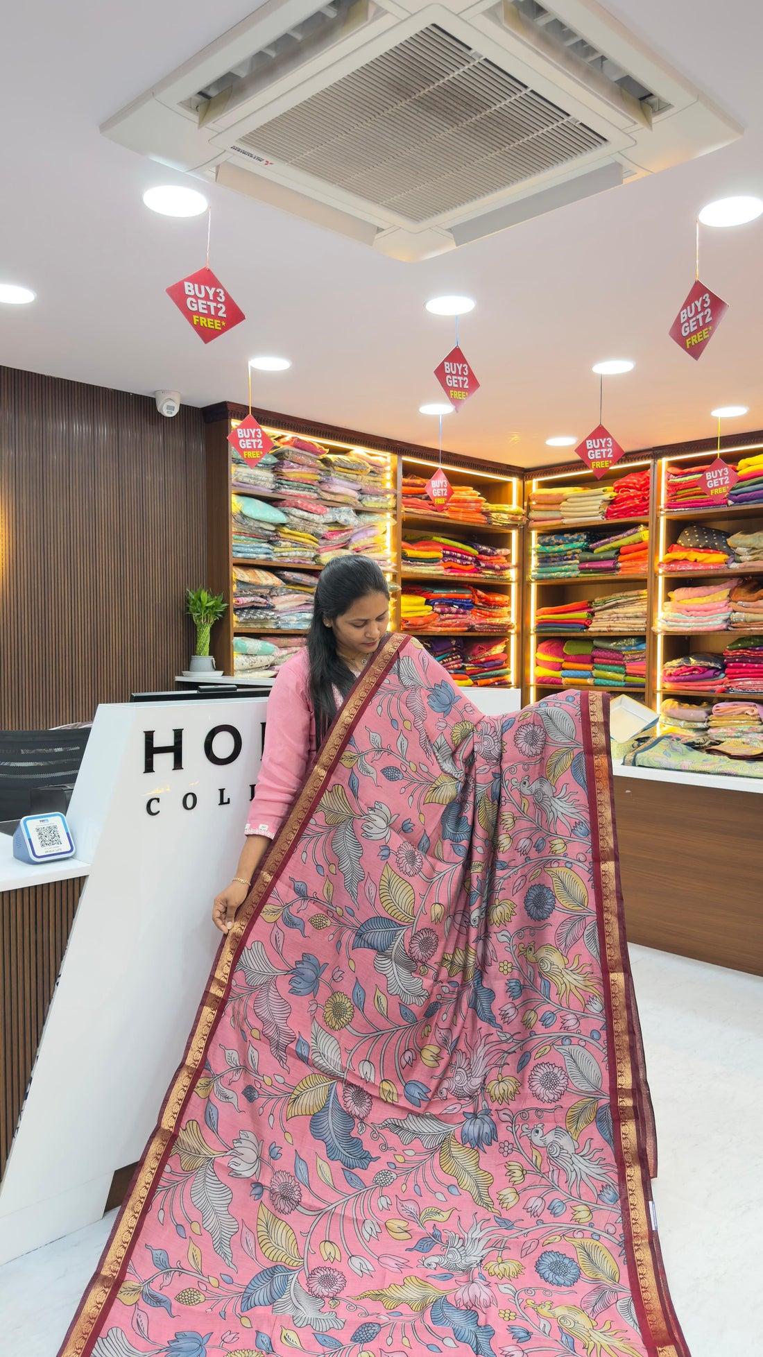 Maheshwari silk in mangalagiri style