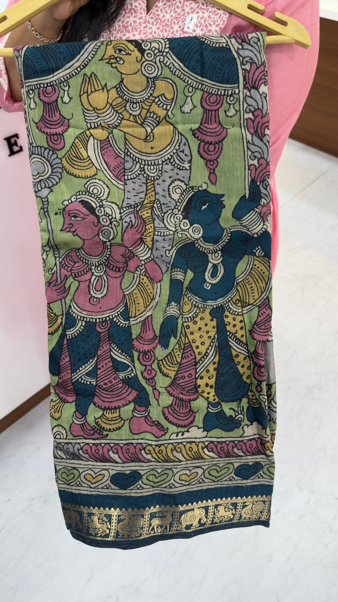 Maheshwari silk saree in mangalagiri style