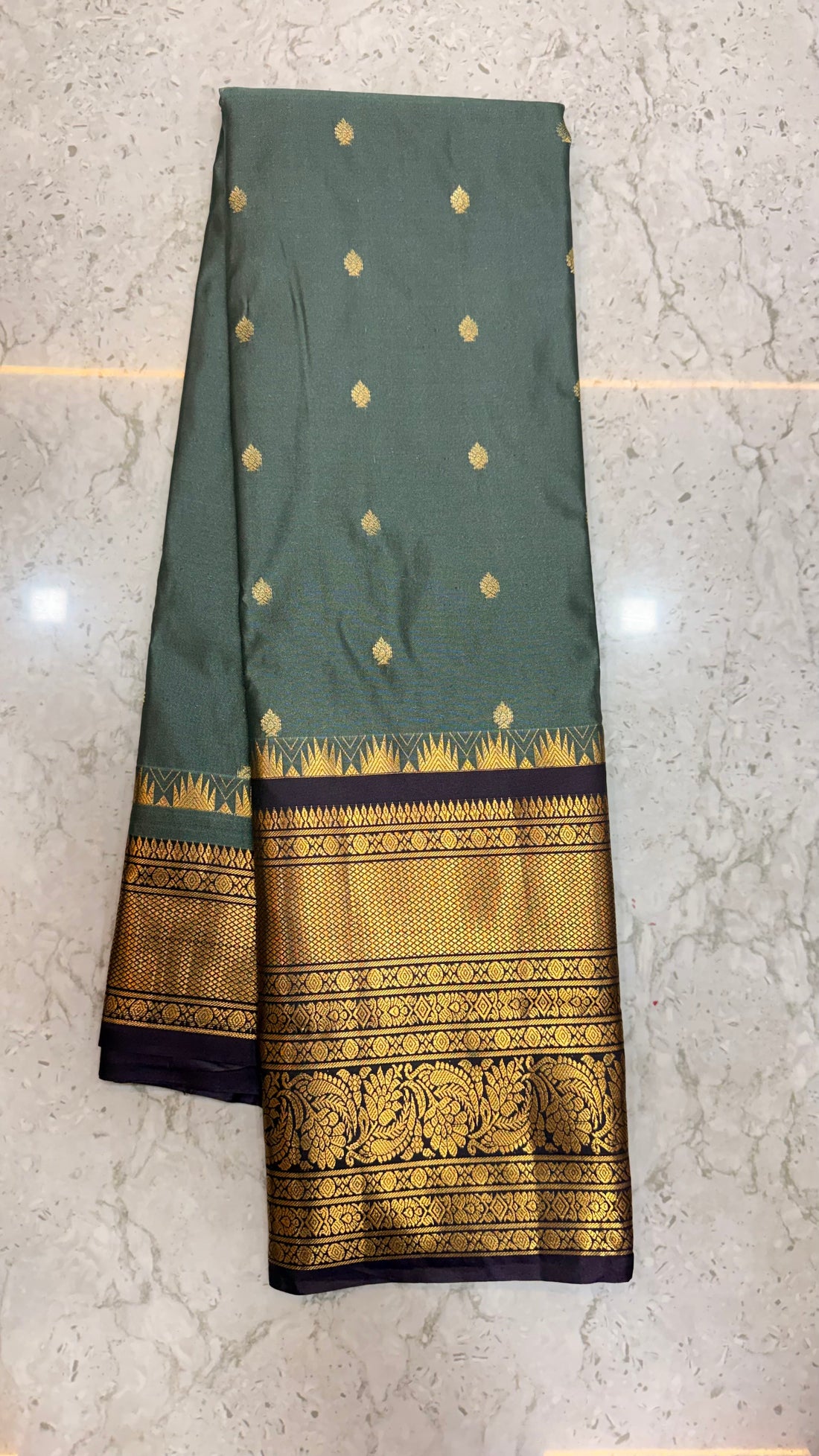 Vintage Gadwal sarees
