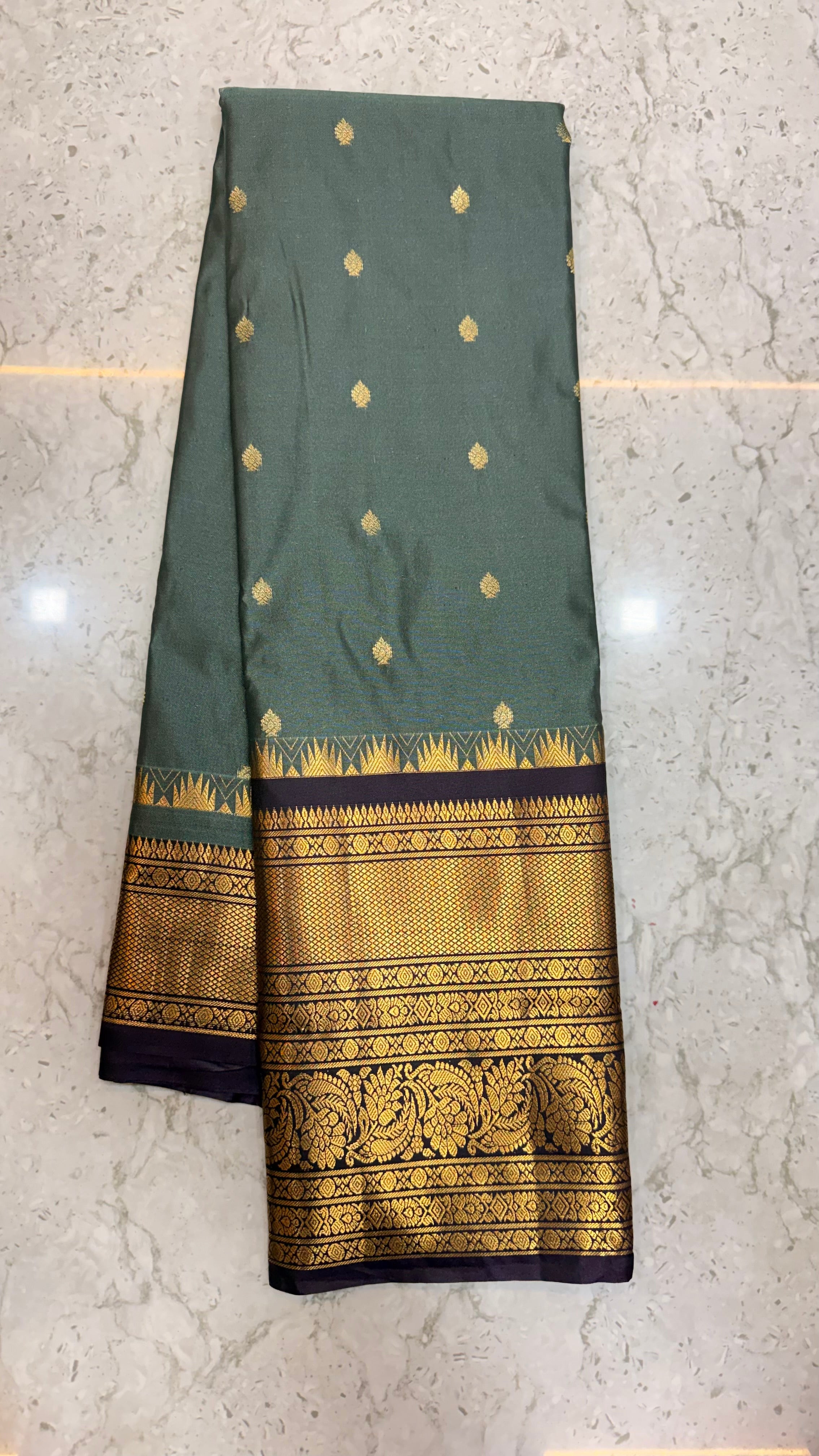 Vintage Gadwal sarees