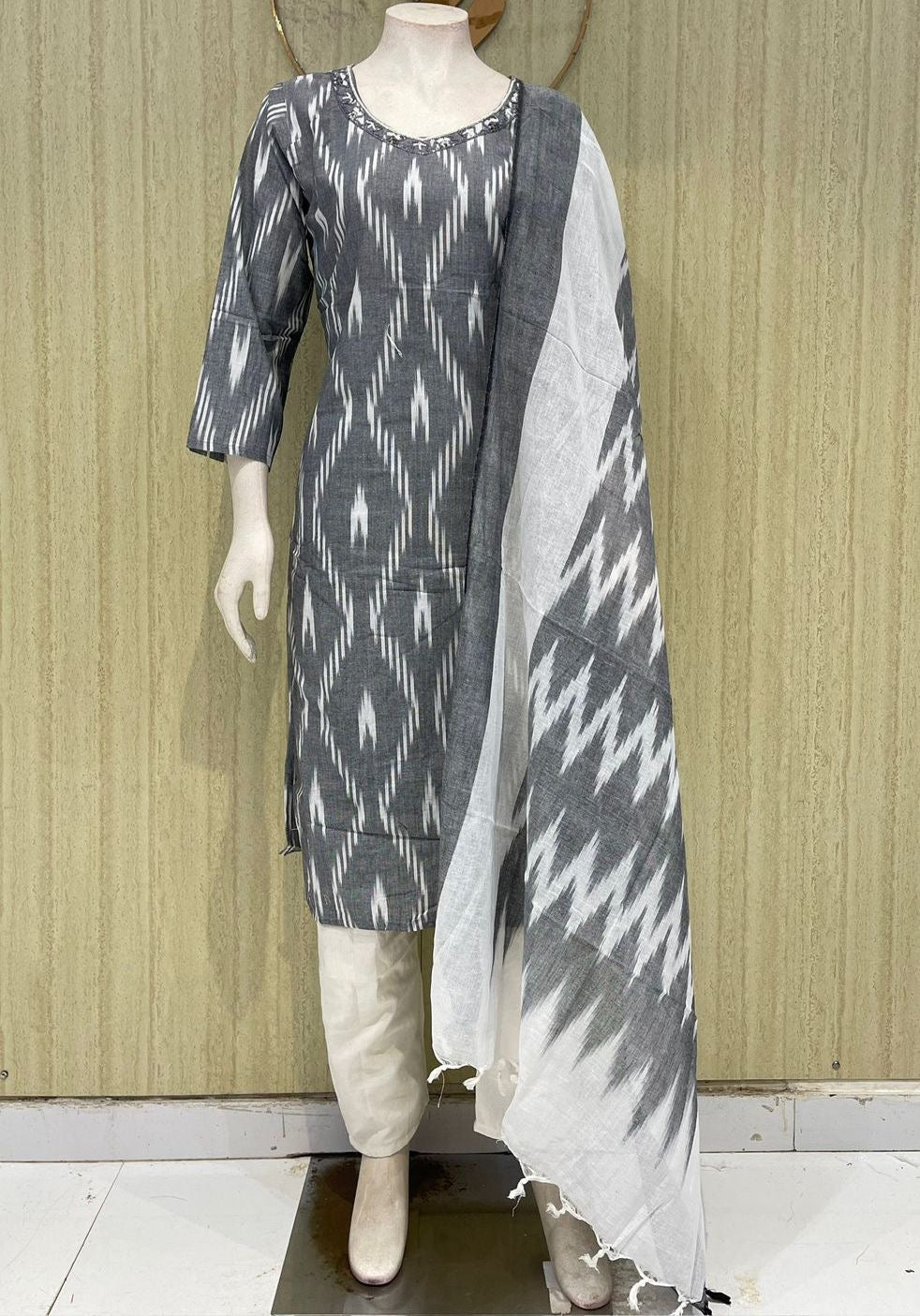 Pure handloom cotton Ikkat design 3 piece set with maggam work across the neck