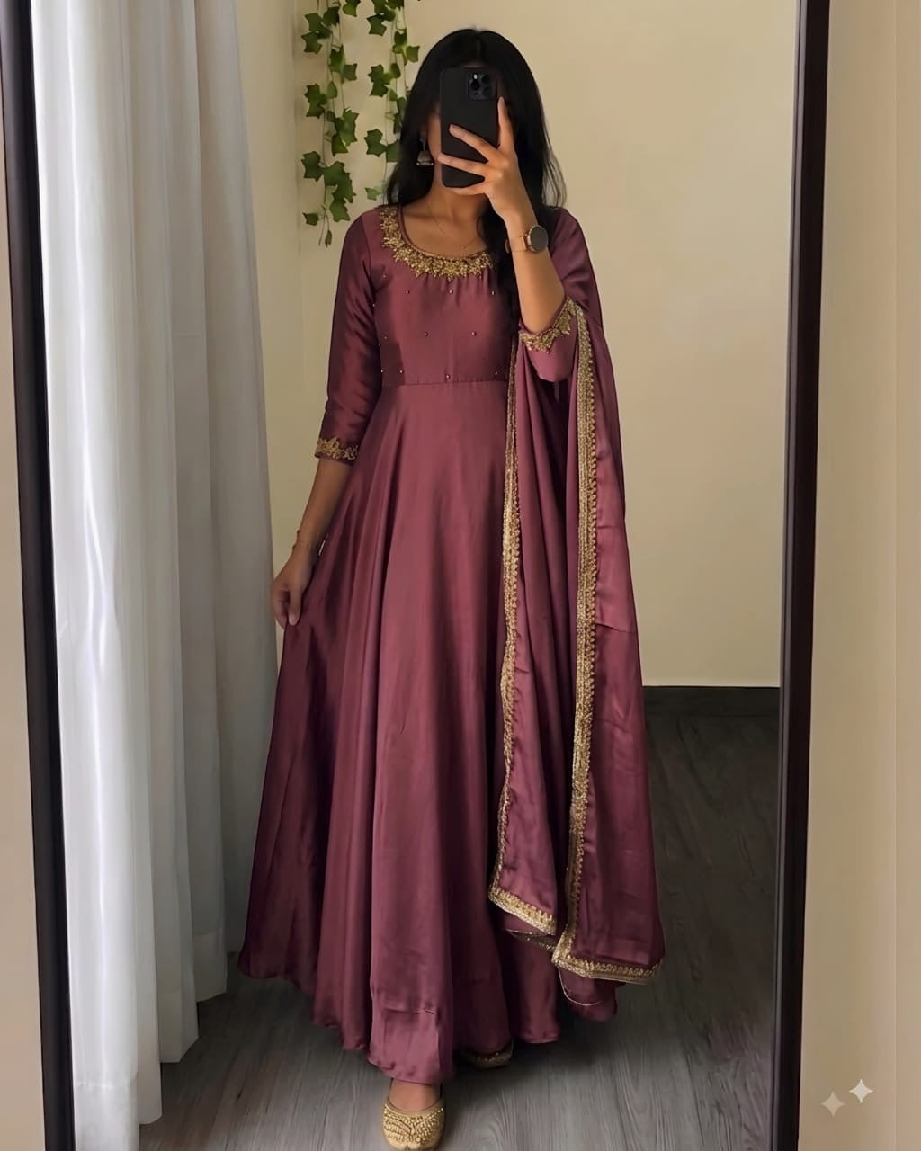 Beautiful frock with maggam work(NON-STORE)