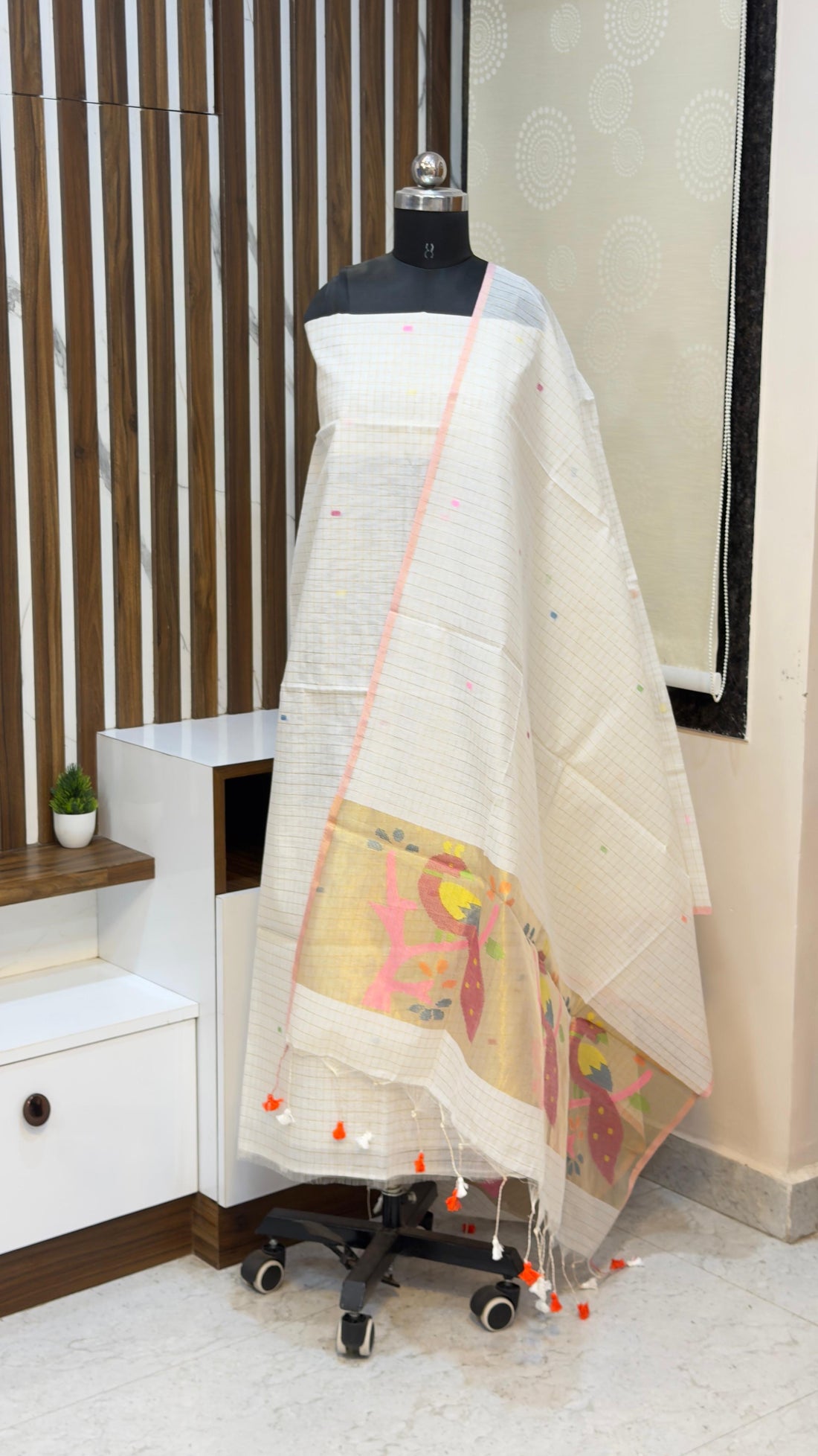 Handloom Muslin Jamdhani Dress materials