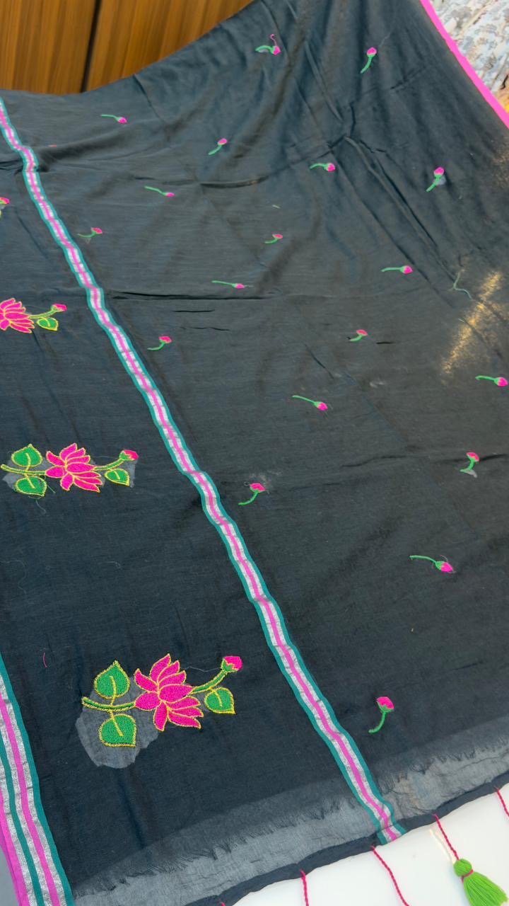 Mul cotton with thread embroidery sarees