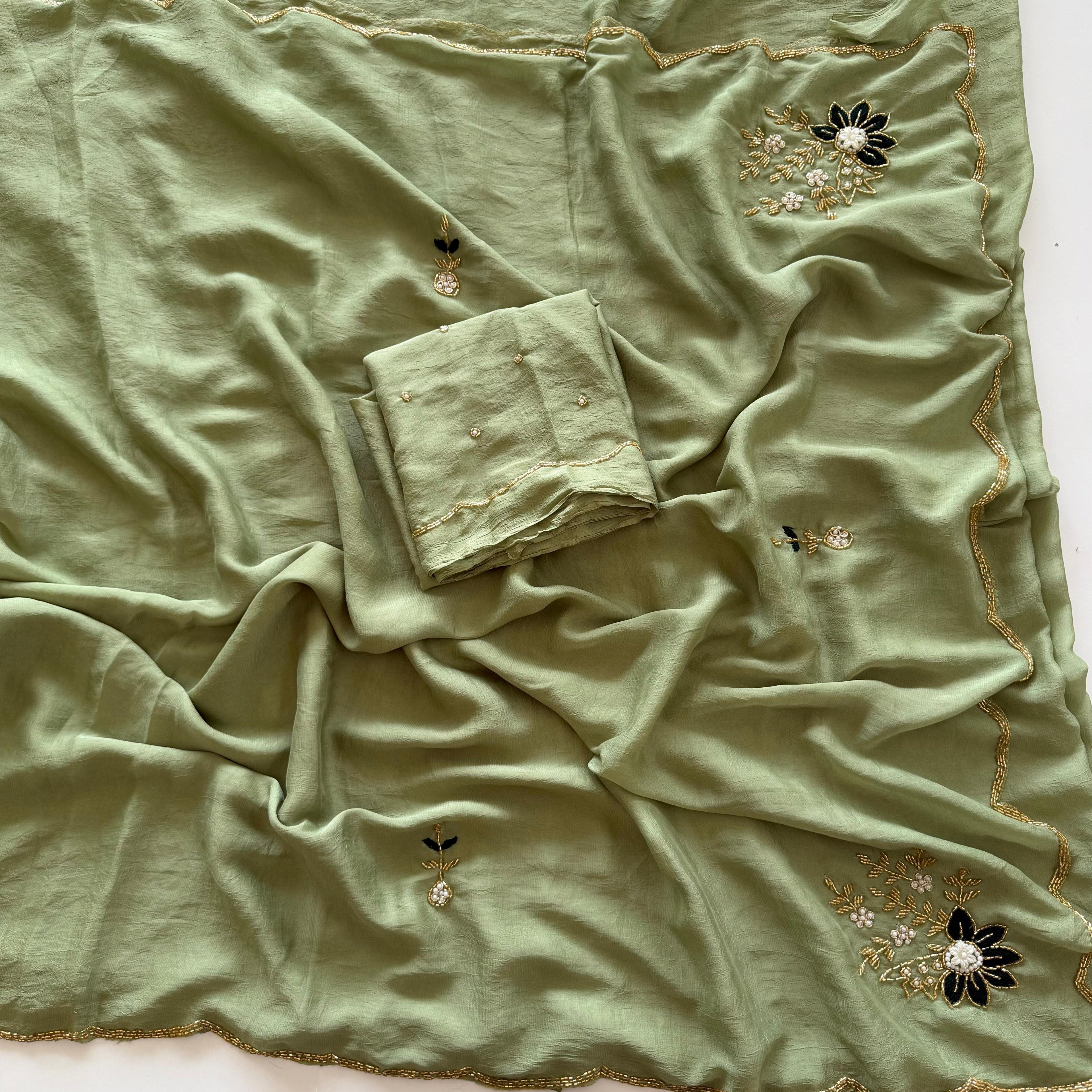 Soft crush rangoli saree with beautiful handwork all over and running blouse with handwork(NON-STORE)