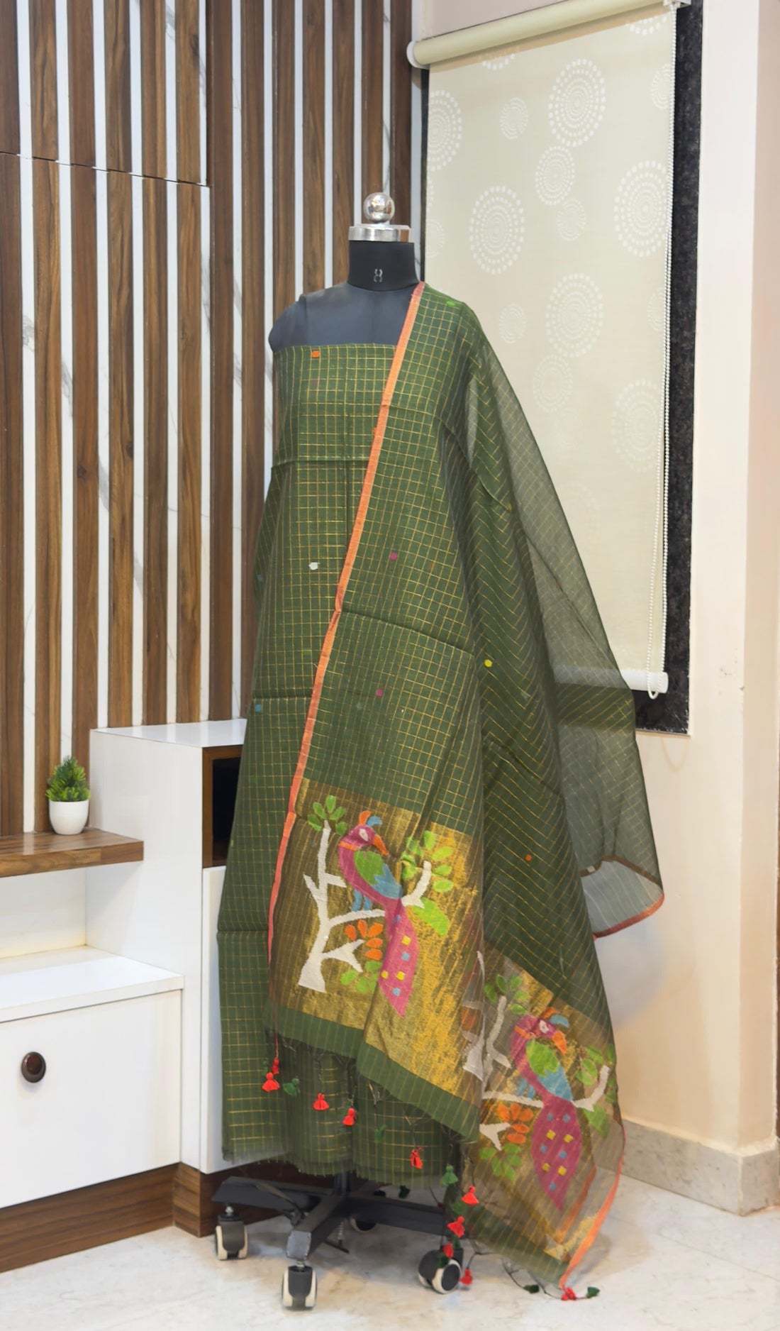 Handloom Muslin Jamdhani Dress materials