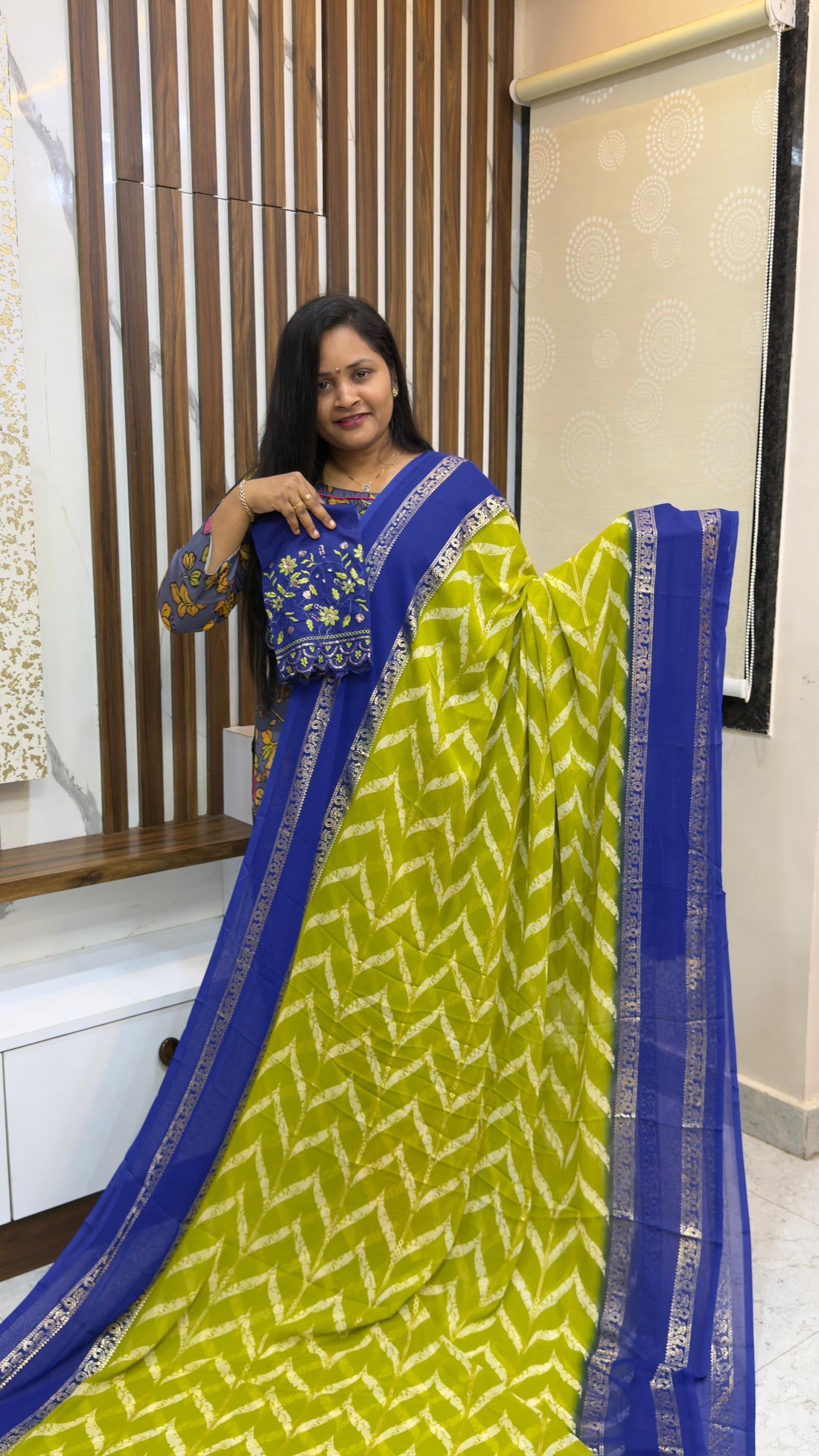 Georgette saree in waves desgin