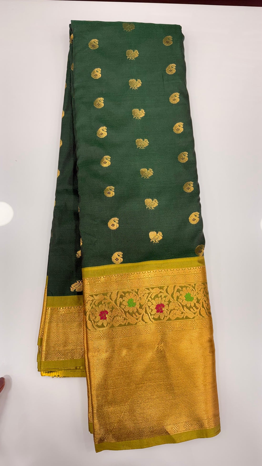 Soft Gadwal pattu saree