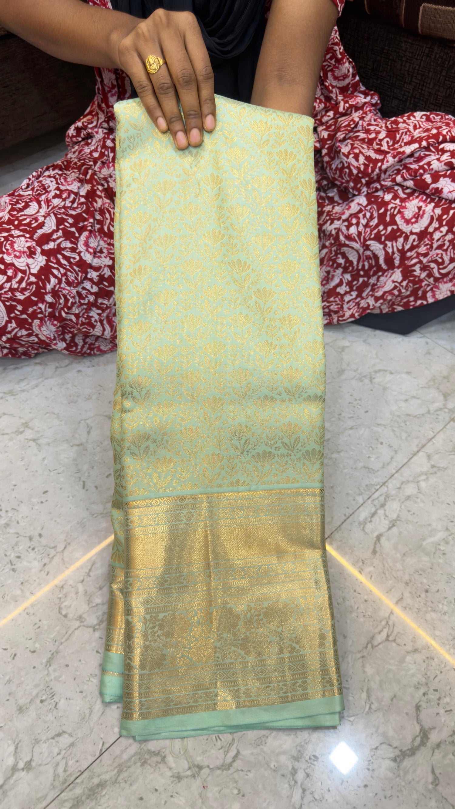 Semi Kanchi pattu