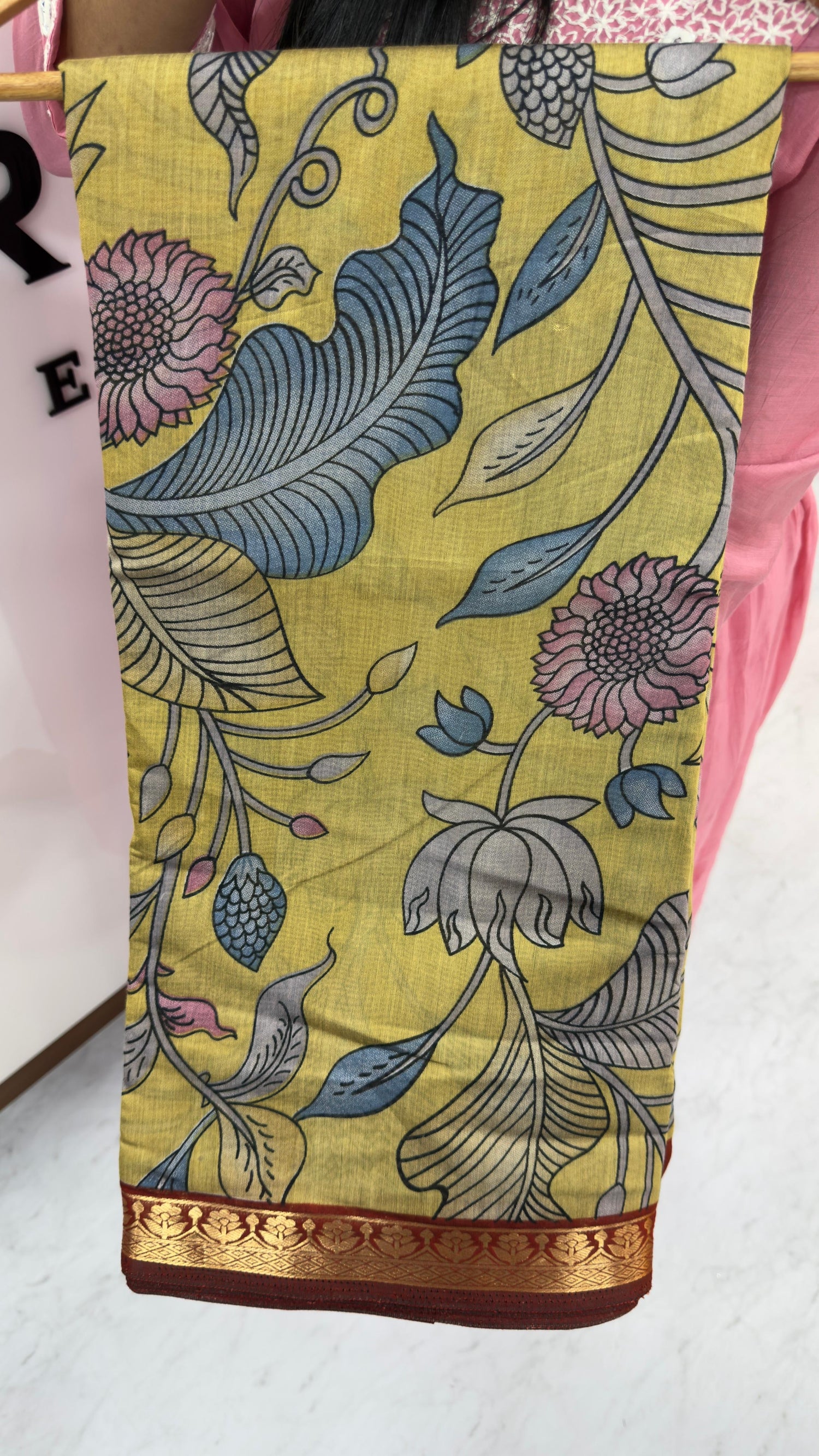 Maheshwari silk in mangalagiri style