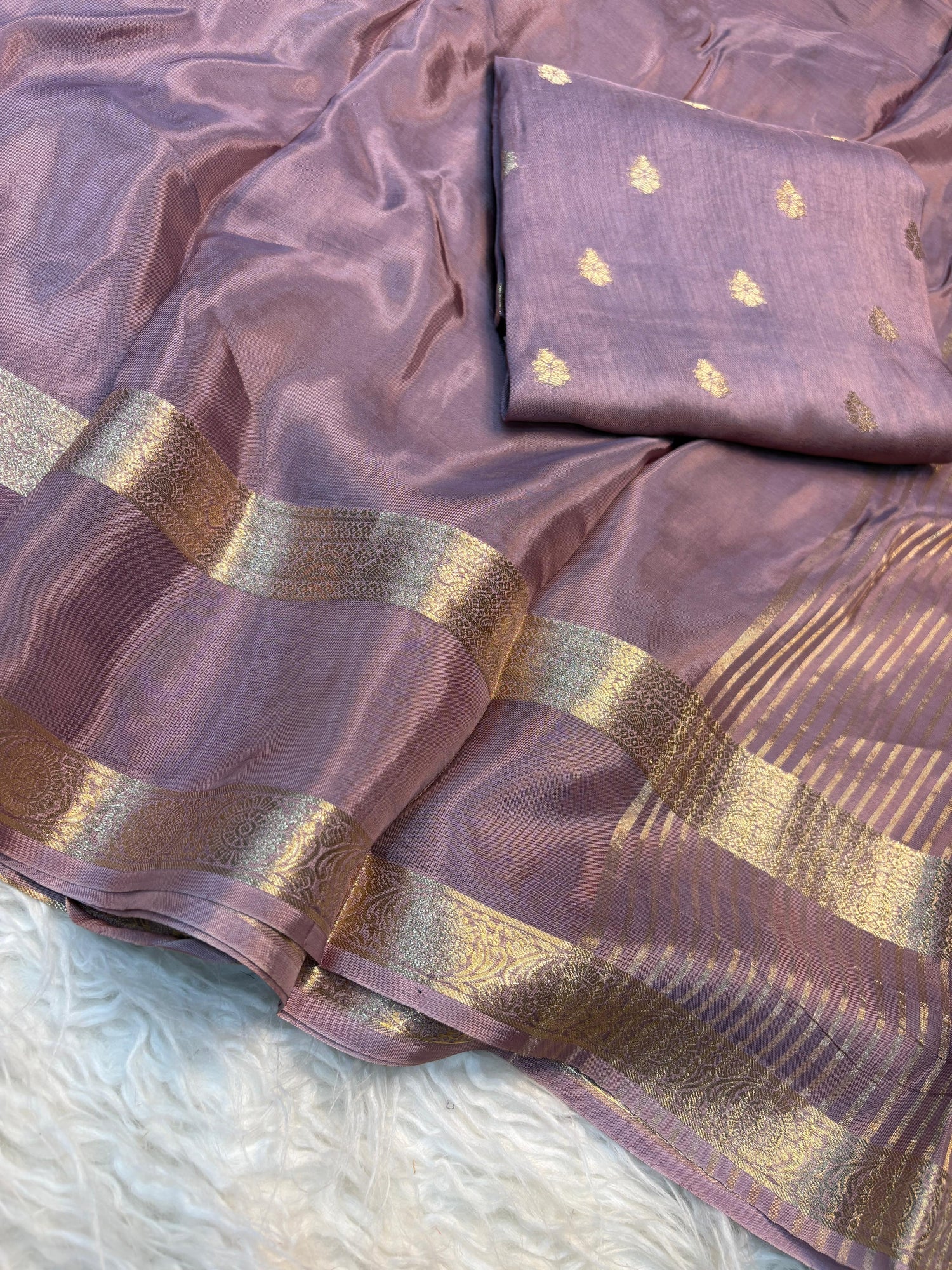 Pure Viscose mysoor Crepe silk saree with original Zari jacquard border(NON-STORE)