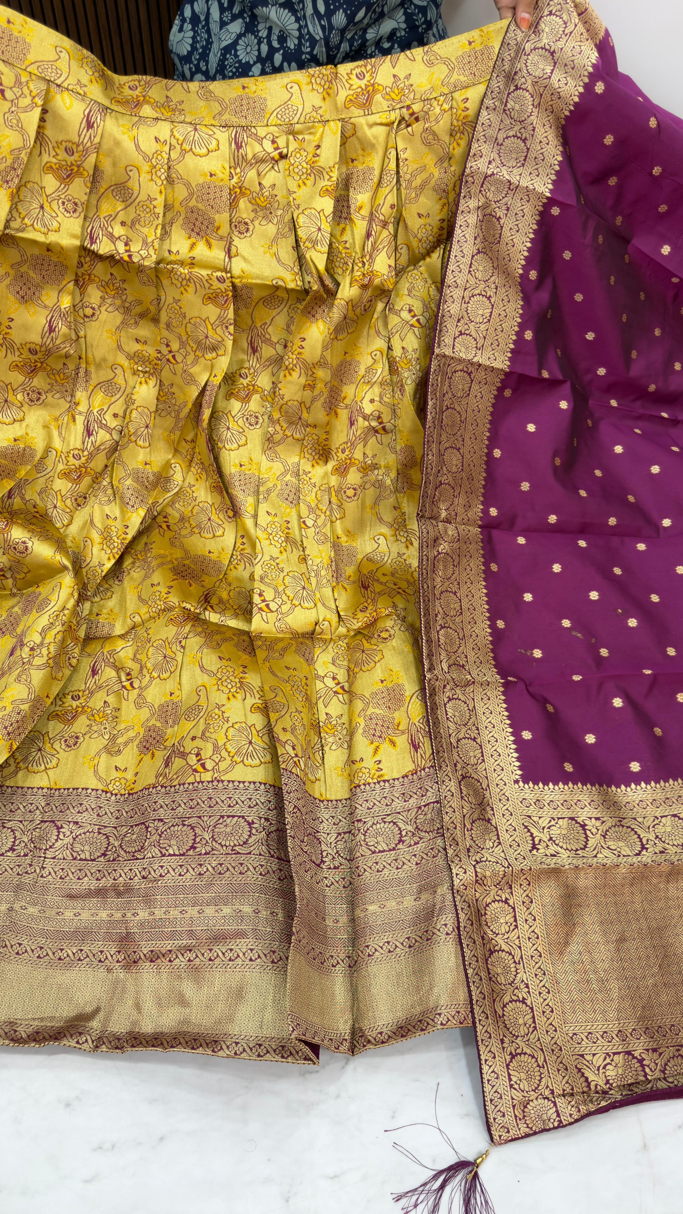 Semi Kanchi pattu Lehenga