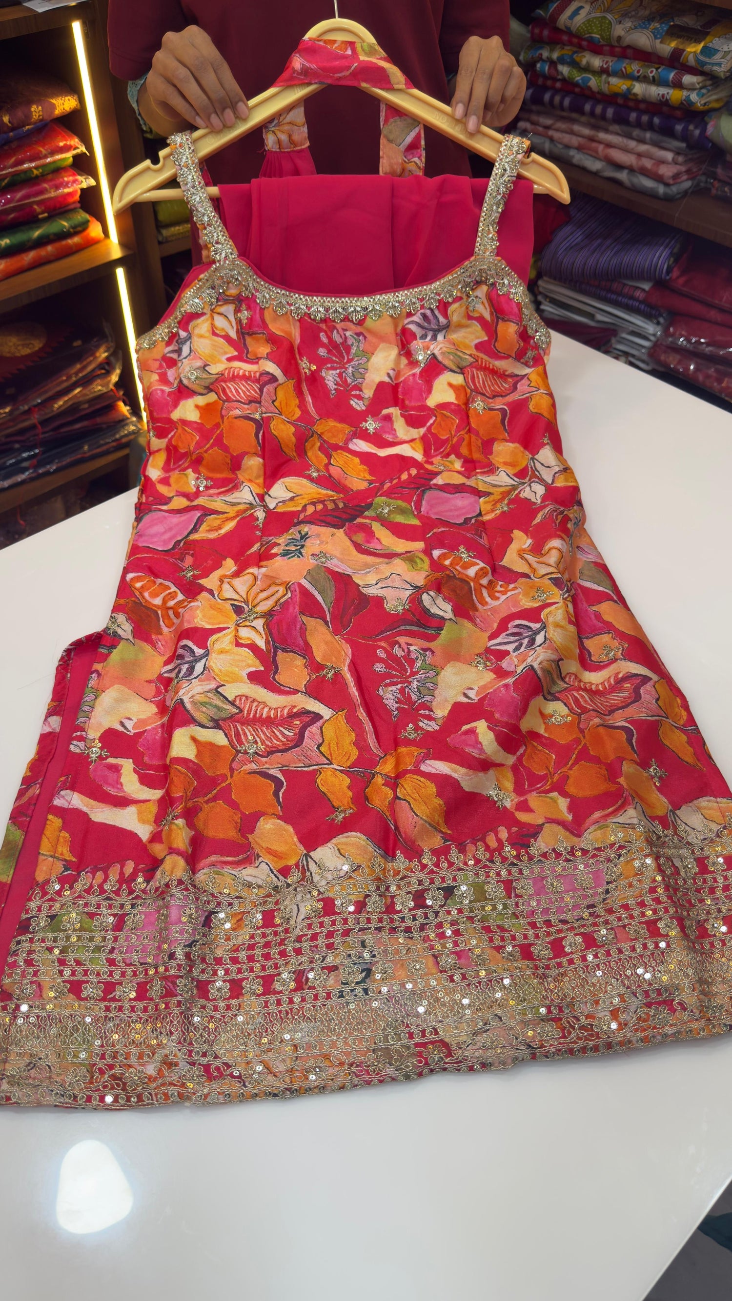 Sharara sets