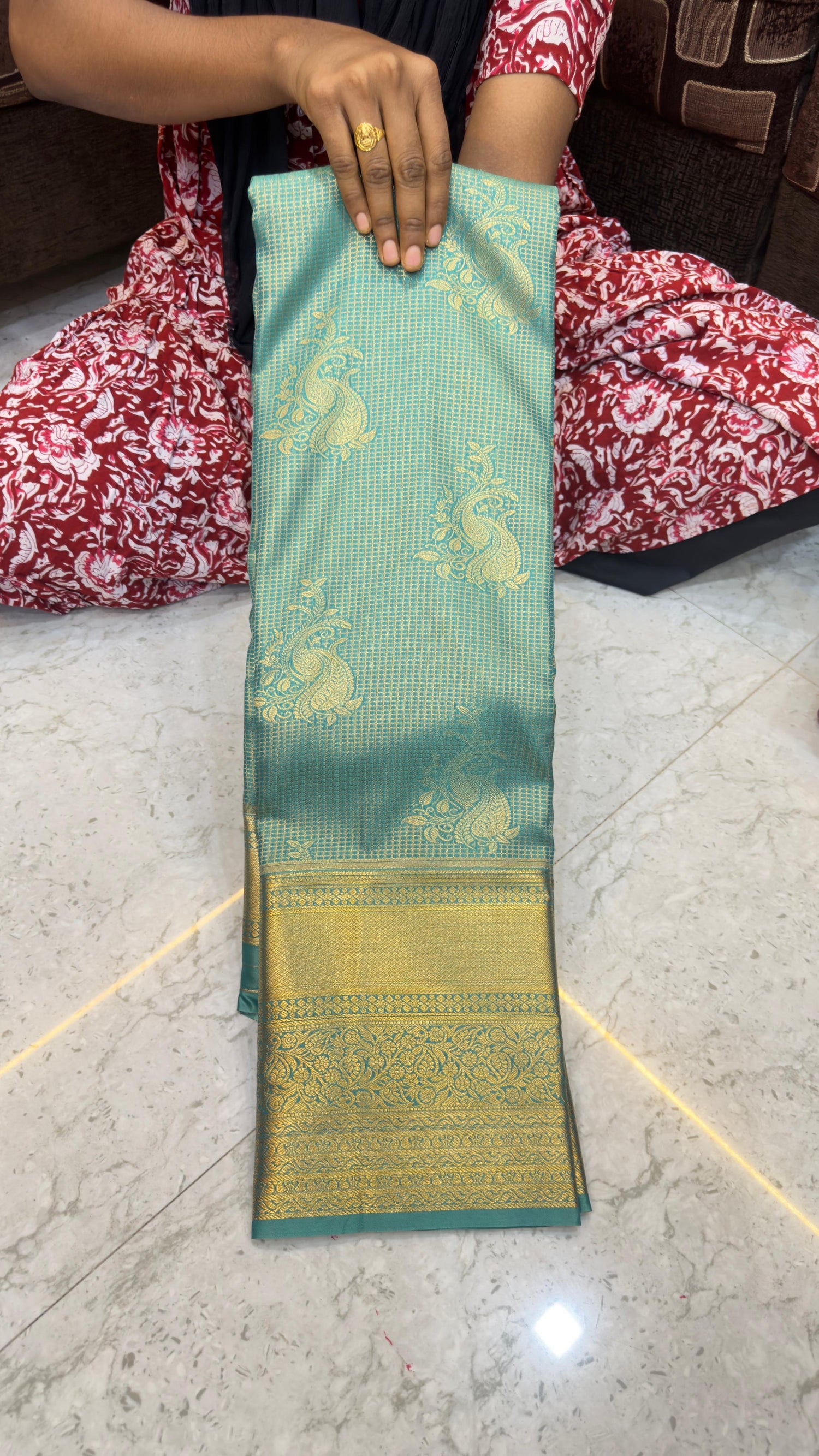 Semi Kanchi pattu