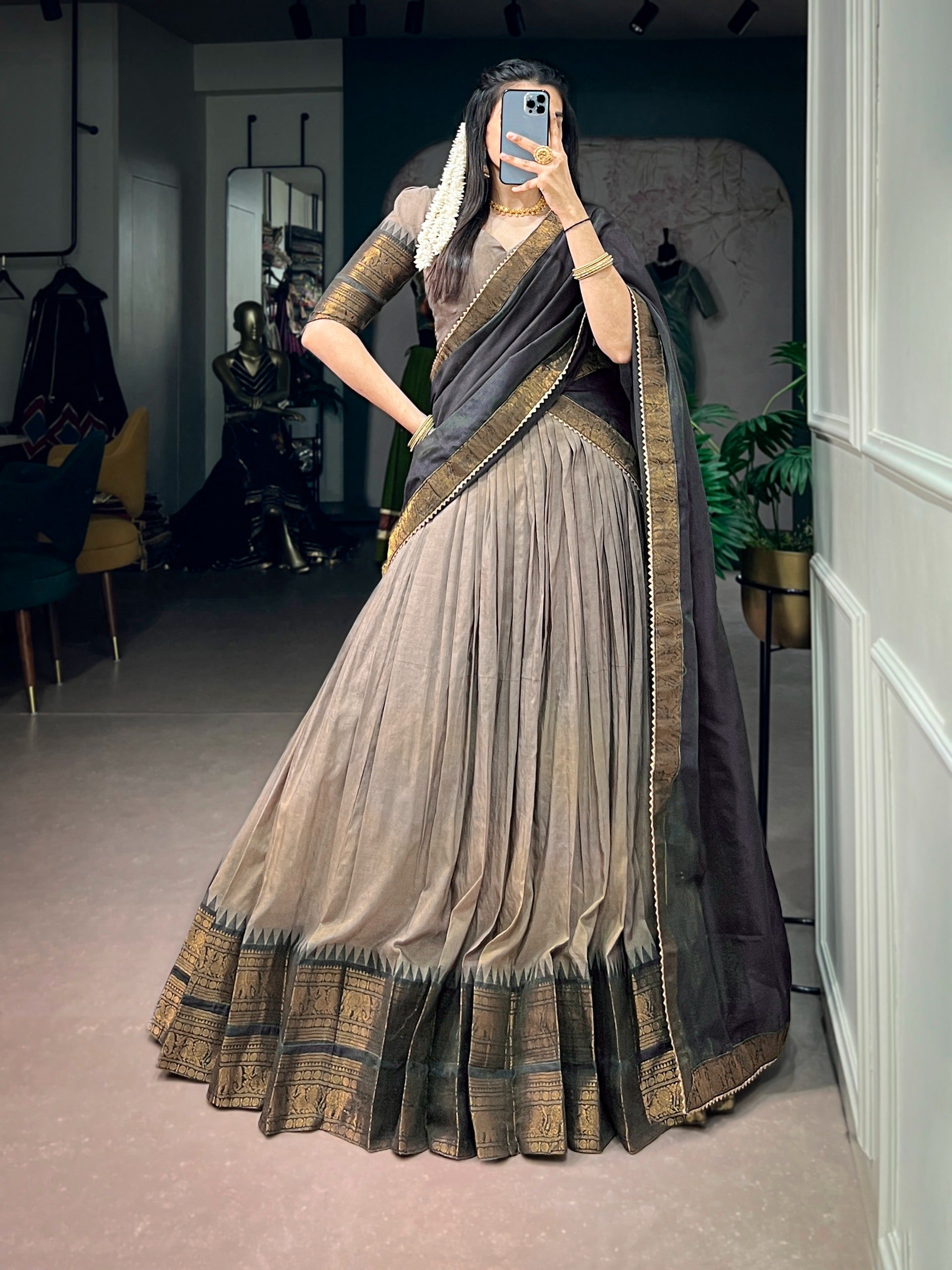 Traditional lehenga(NON-STORE)